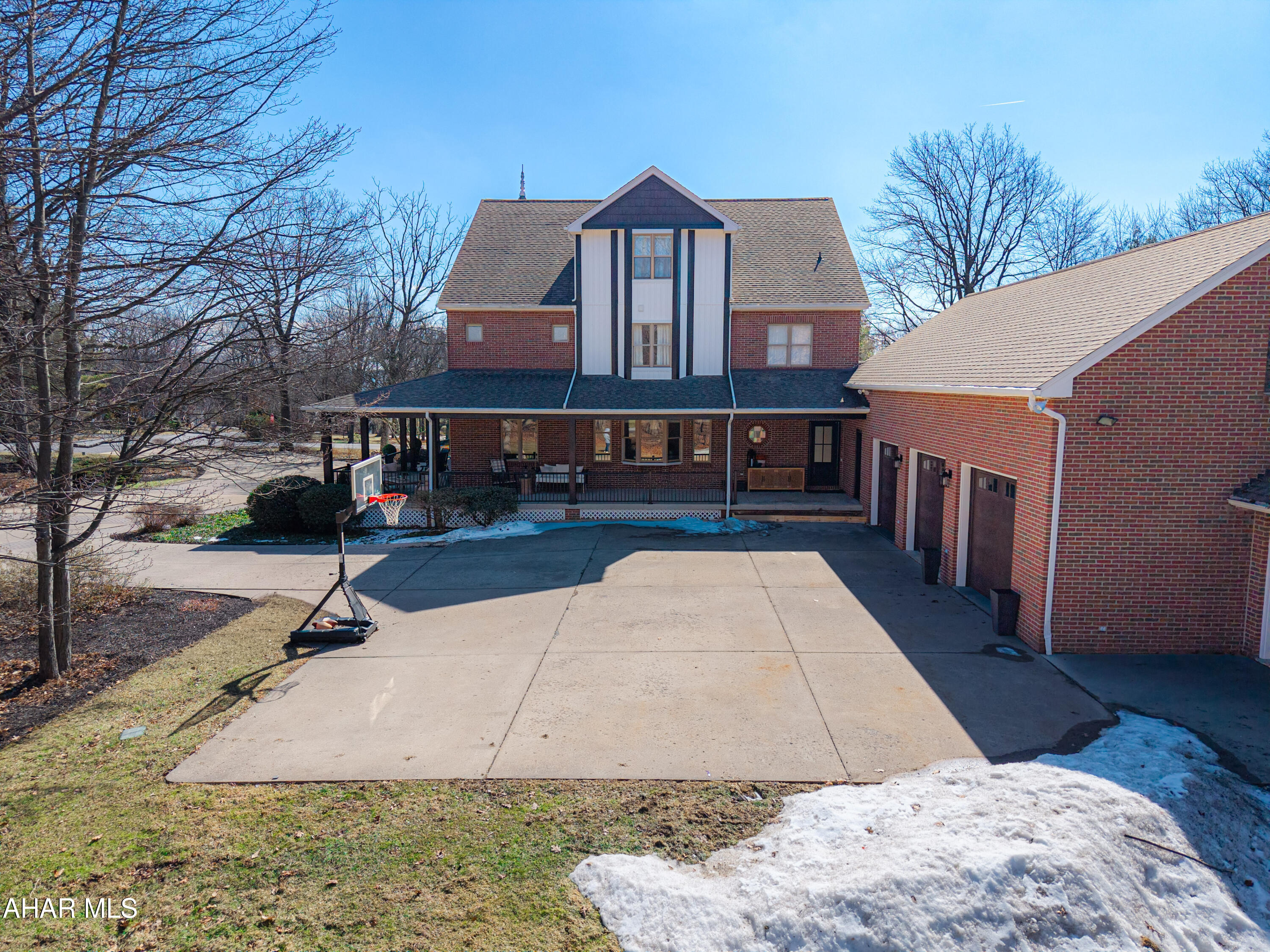 Stonehedge - Residential