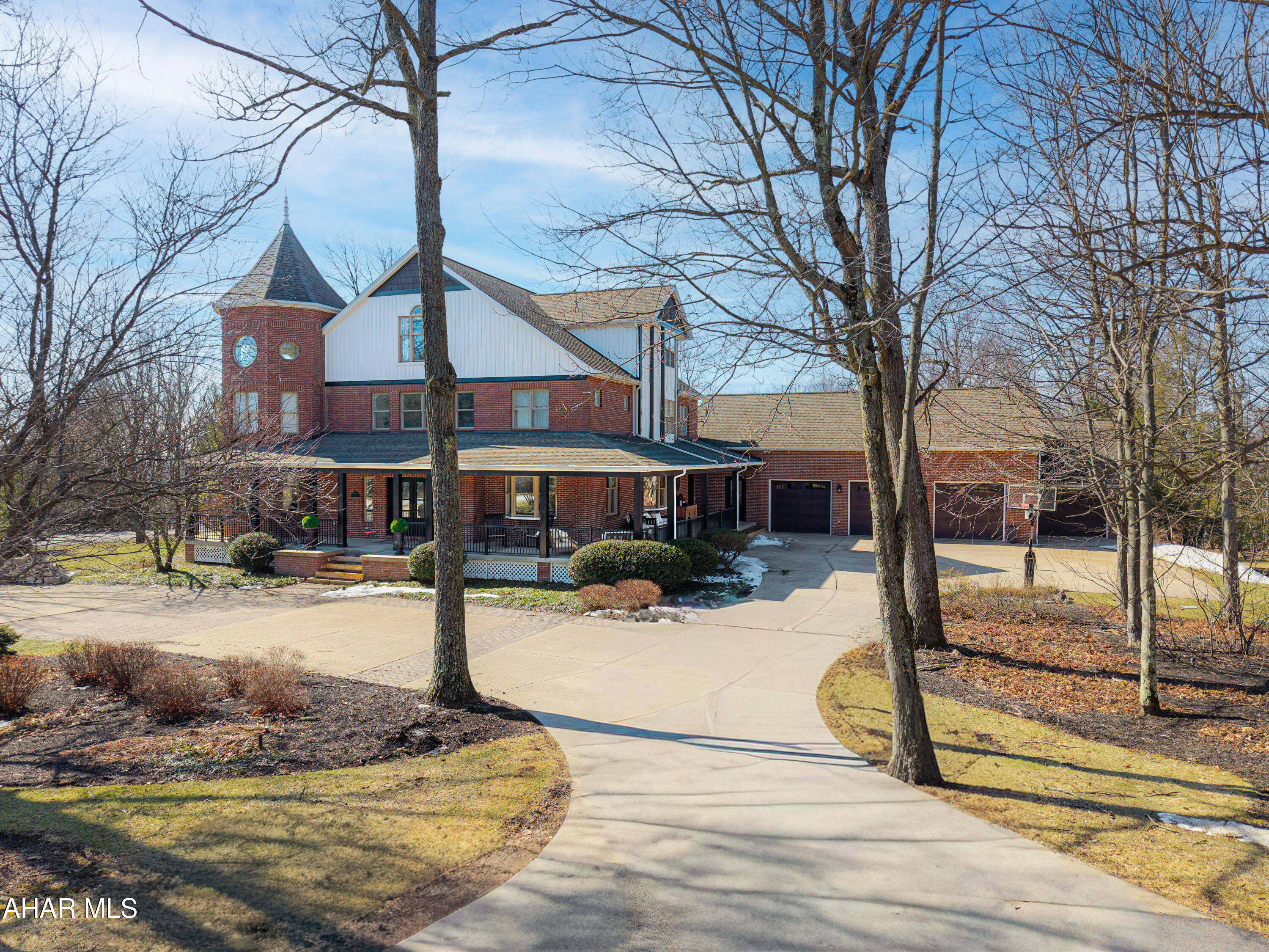 Stonehedge - Residential