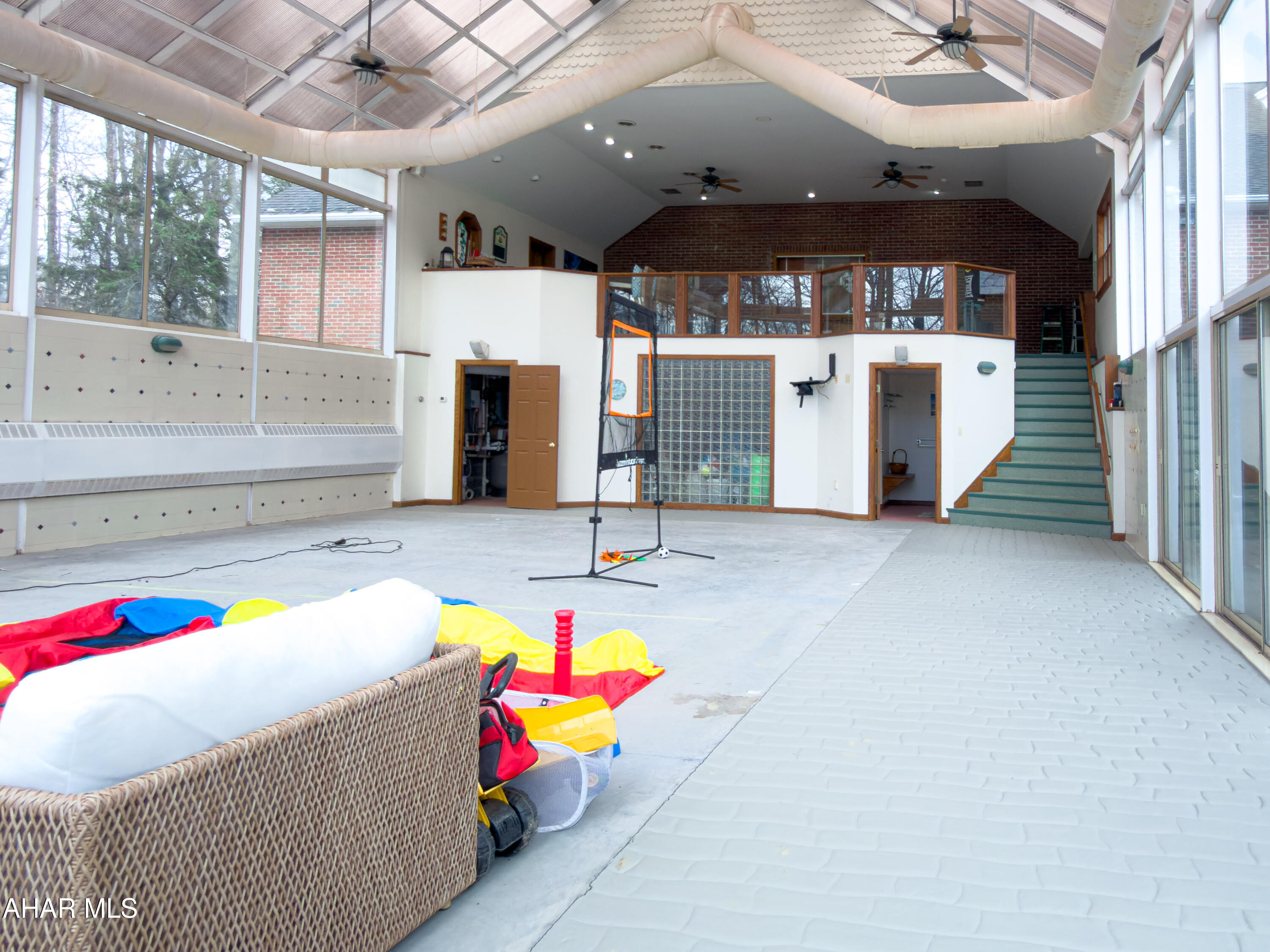 Stonehedge - Residential