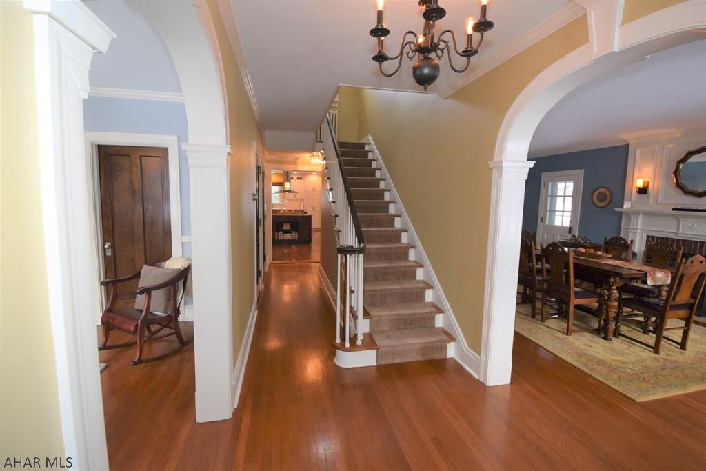 Mansion Park - Residential