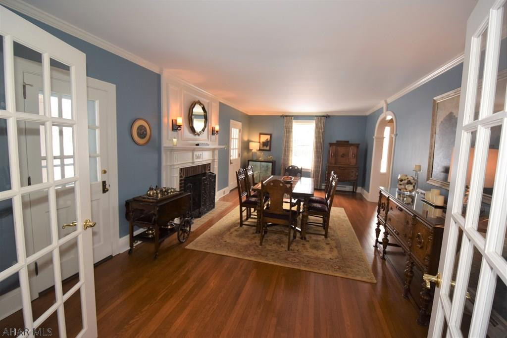 Mansion Park - Residential