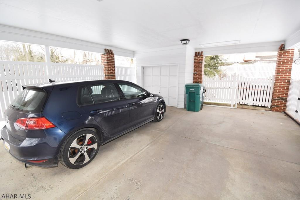 Mansion Park - Residential