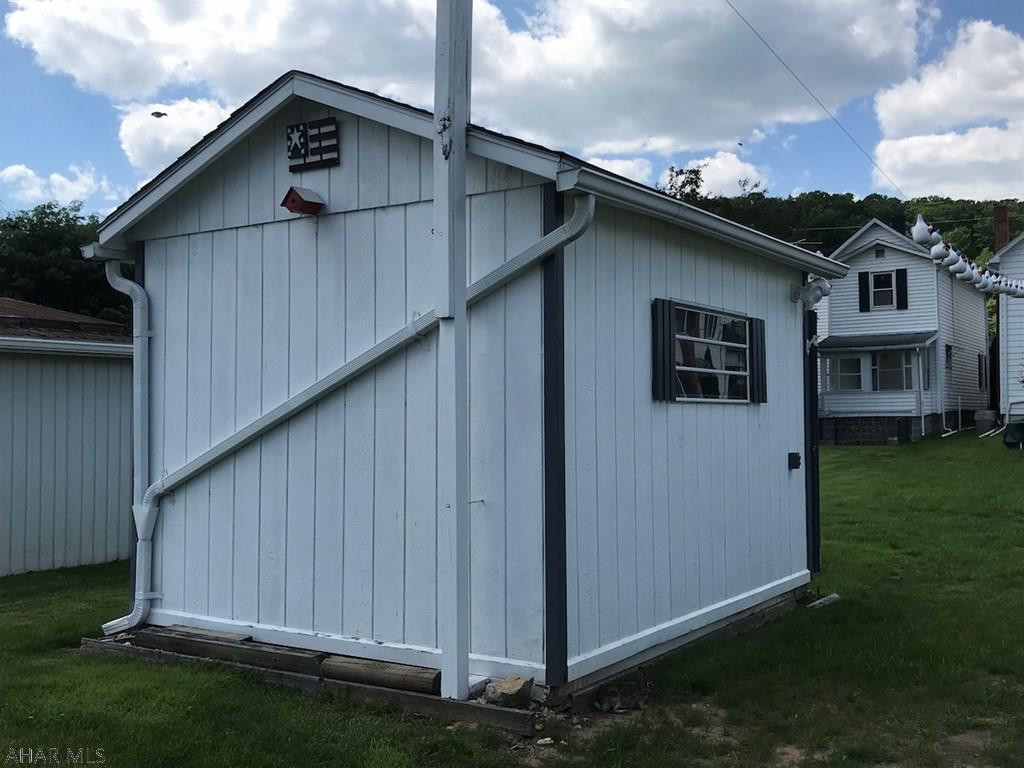 Unknown - Residential