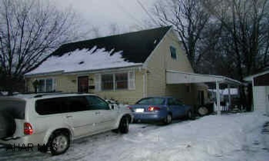 Sold As Is! Some repairs needed/updated [See Listing Agent] 1 1/2 baths, 3-4 bedrooms, nice size lot [.1664 a] fenced in, central air Sold As Is! Some repairs needed/updated [See Listing Agent] 1 1/2 baths, 3-4 bedrooms, nice size lot [.1664 a] fenced in, central air, new furnace, newer water heater and sump pump, some hardwood floors, newer sewer/water line to street, new electric 3-4 years, car port - Great potential