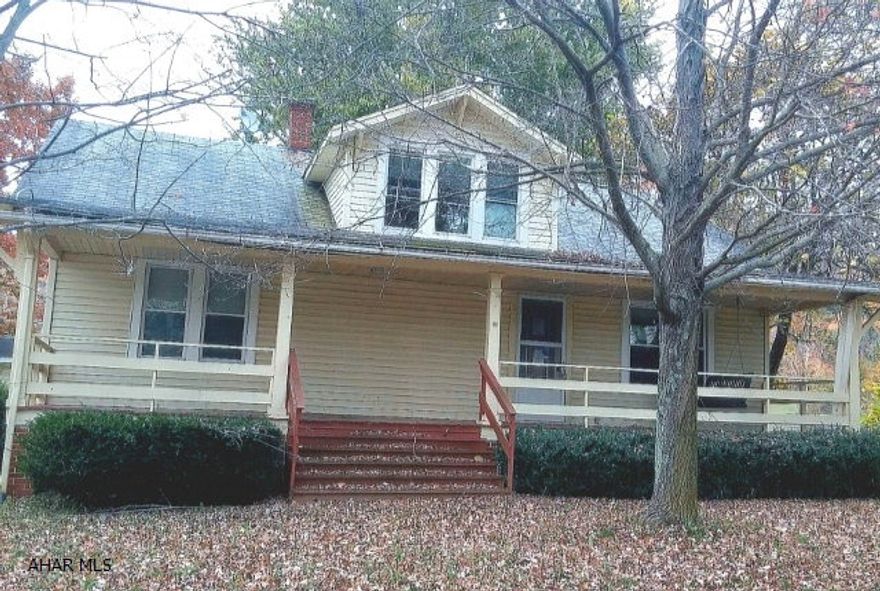 Charming cape cod with plenty of square footage. Replacement windows, back screened in porch, 3-4 bedrooms and 2 baths. Country views!