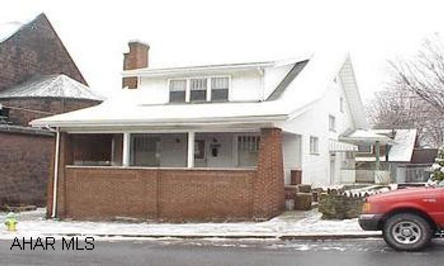 "As-is" condition with no warranties or representations made by seller.  Freeze damage to plumbing and radiators.  Nice sized rooms.  First floor bath. "As-is" condition with no warranties or representations made by seller.  Freeze damage to plumbing and radiators.  Nice sized rooms.  First floor bath.