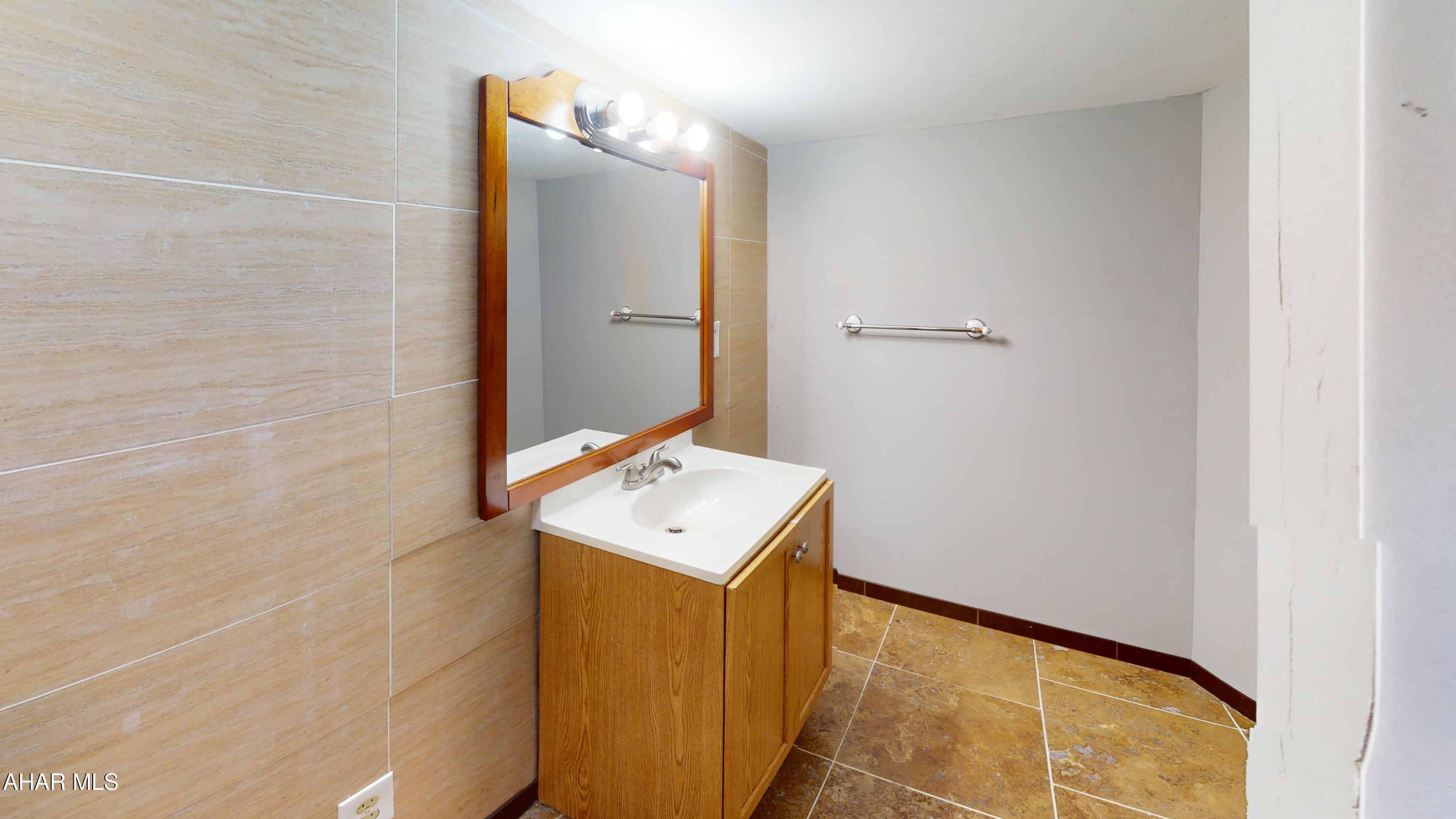 Chapel Hill Estates - Residential