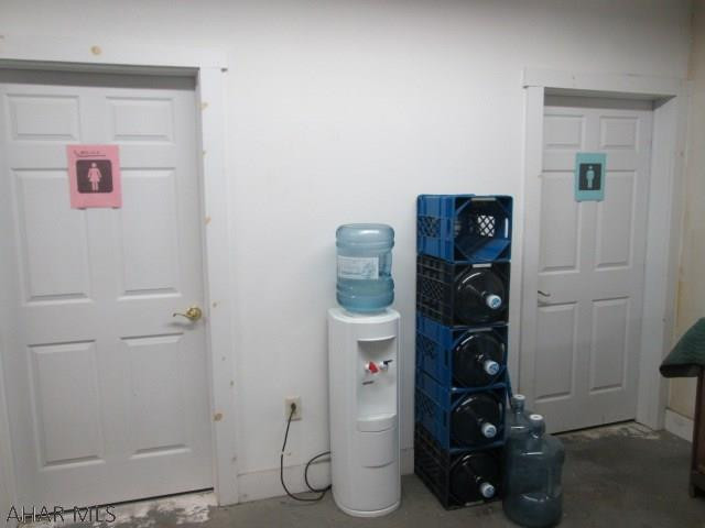 Sinking Valley - Commercial Sale