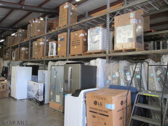 Sinking Valley - Commercial Sale