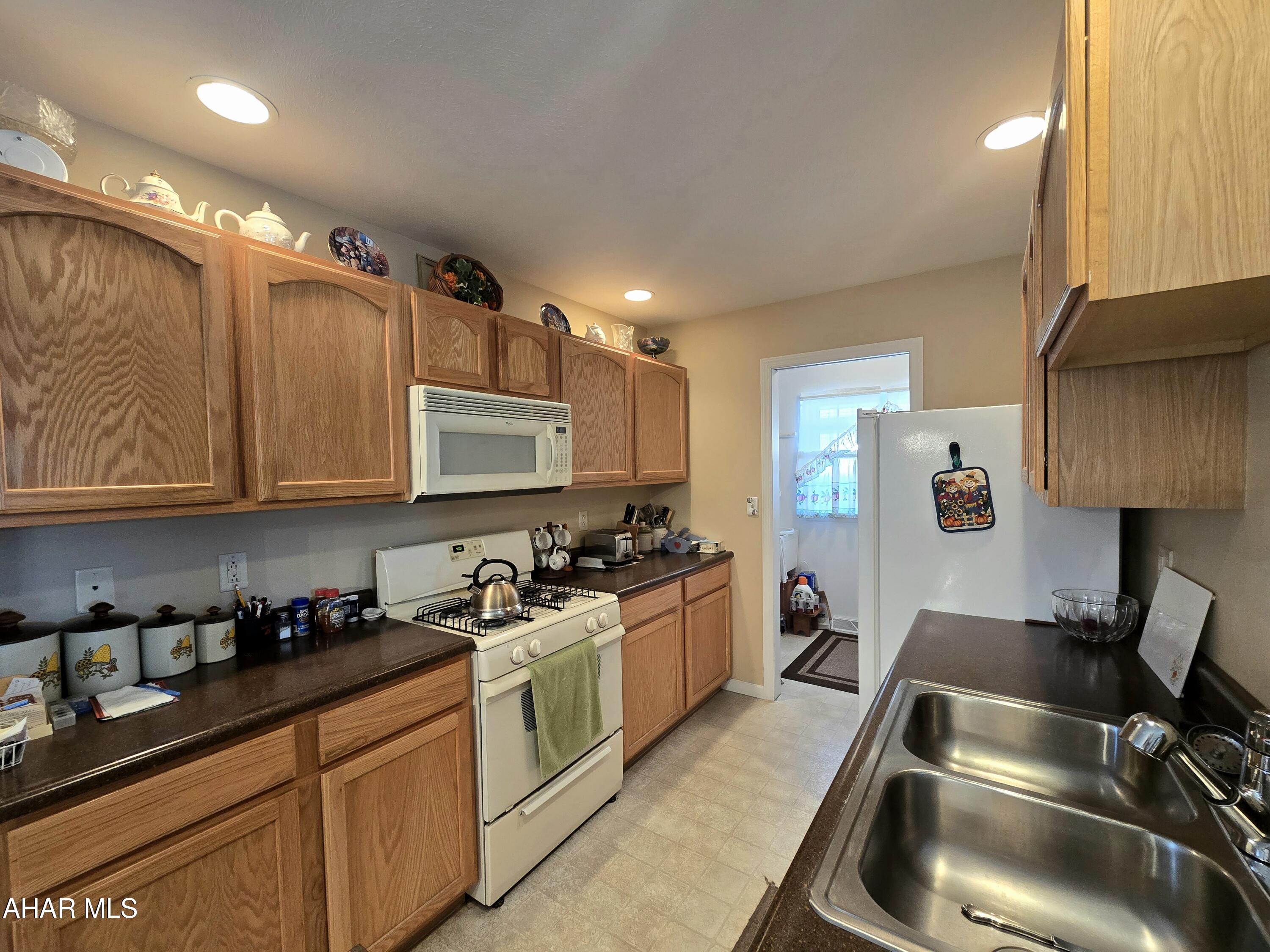 Holiday Hills - Residential