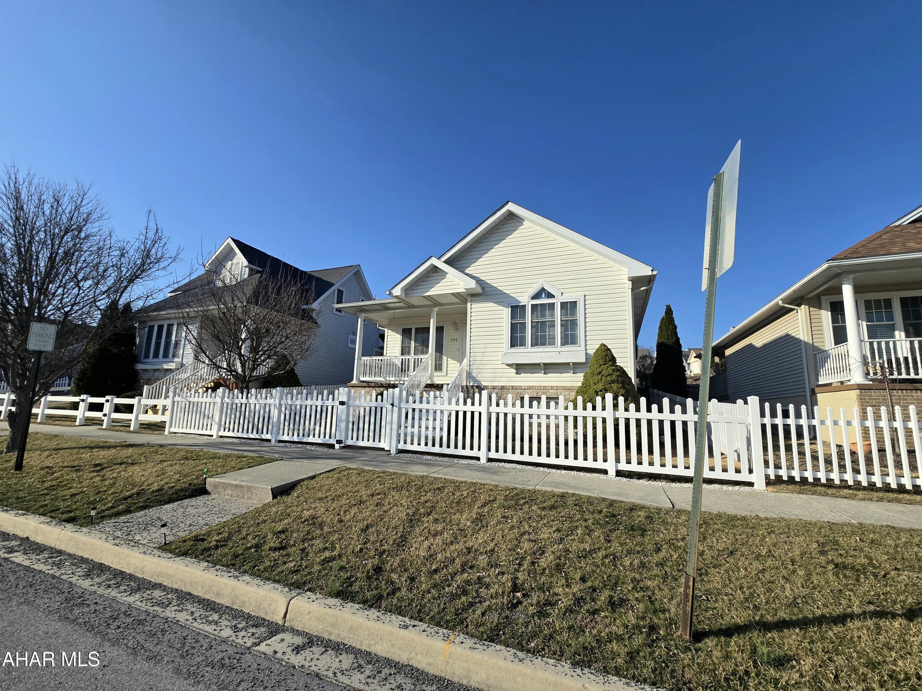 Holiday Hills - Residential