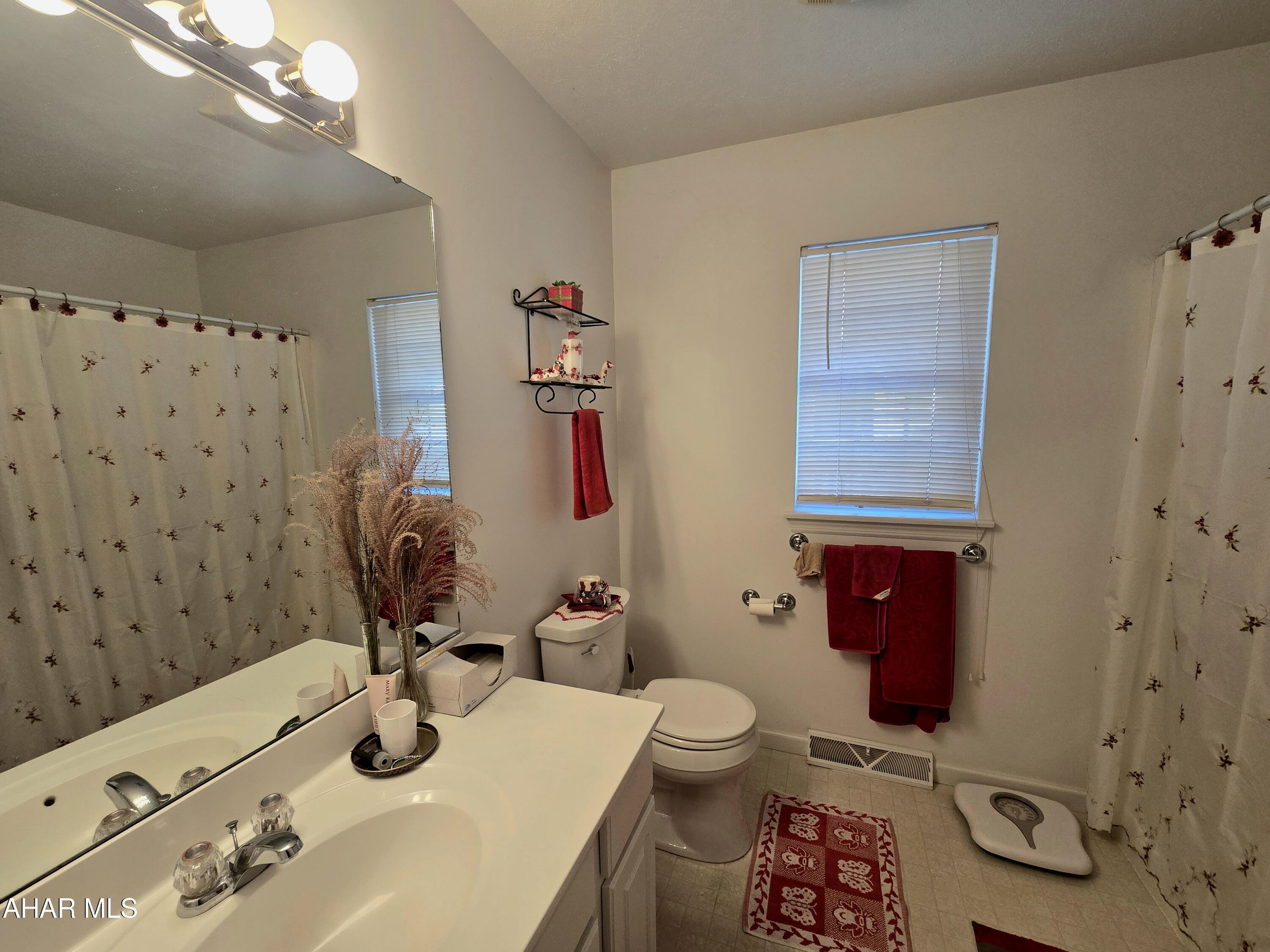 Holiday Hills - Residential