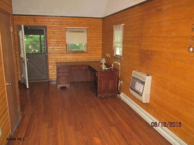 Glendale Yearound - Residential