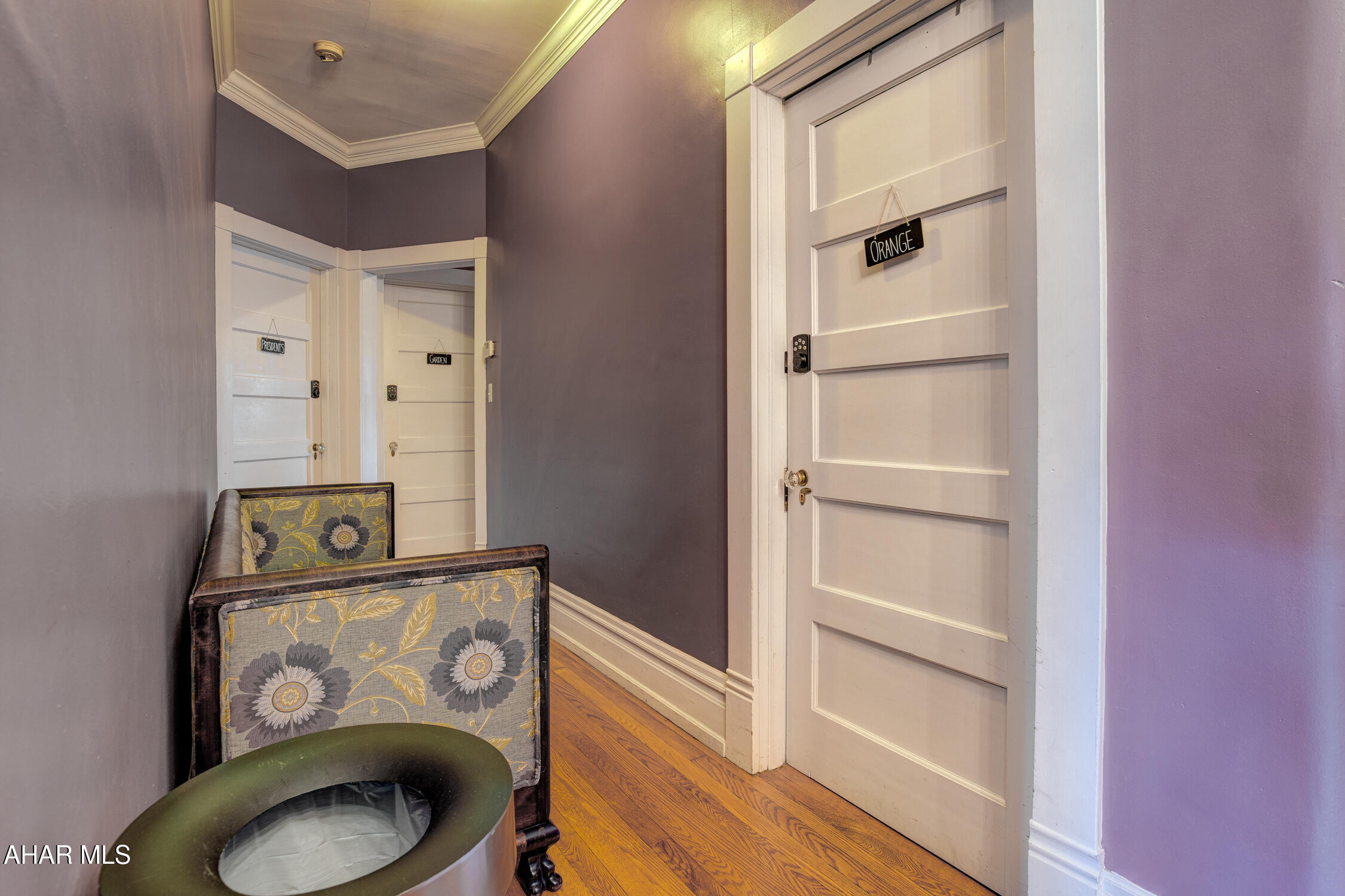 Juniata - Commercial Sale