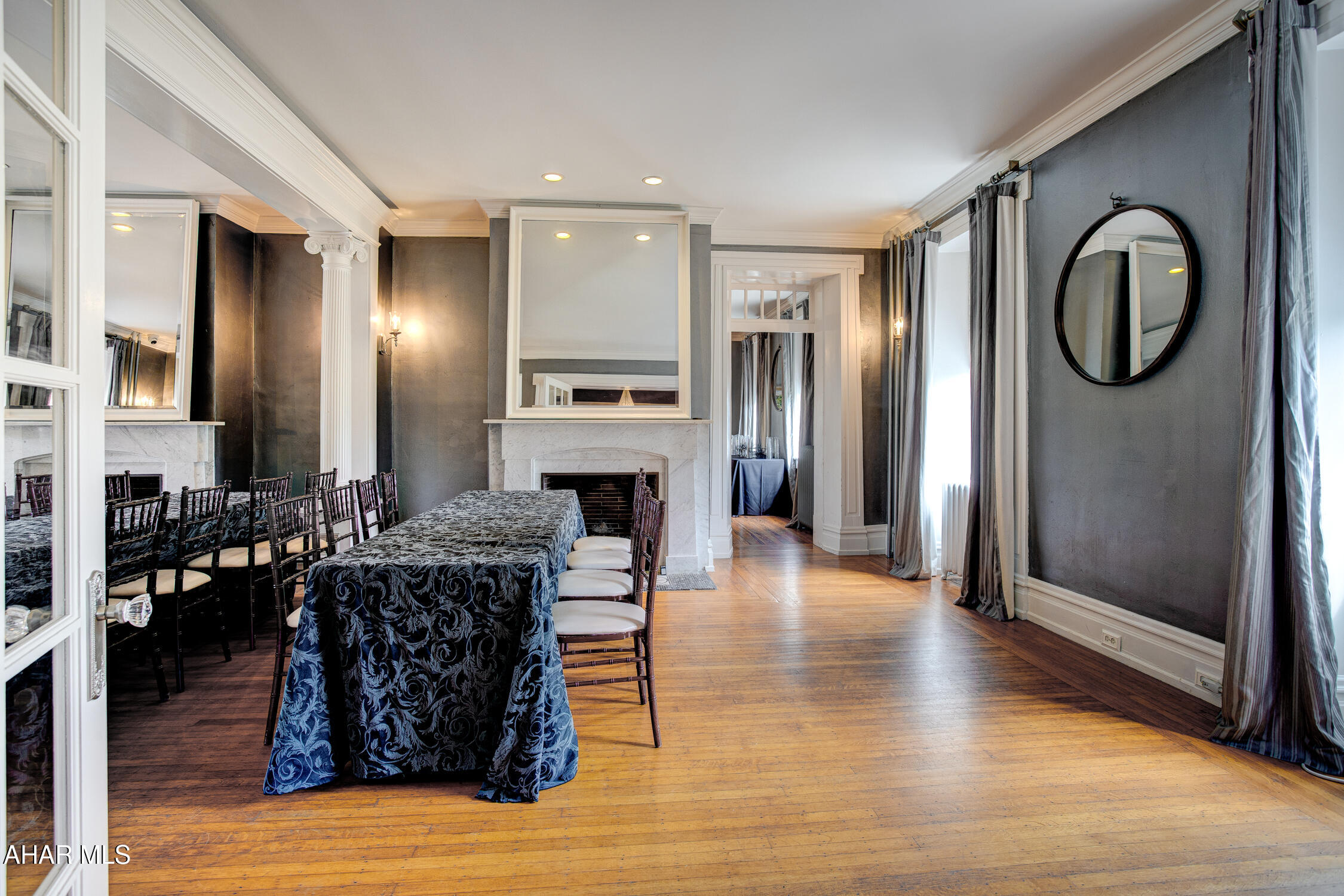 Juniata - Commercial Sale