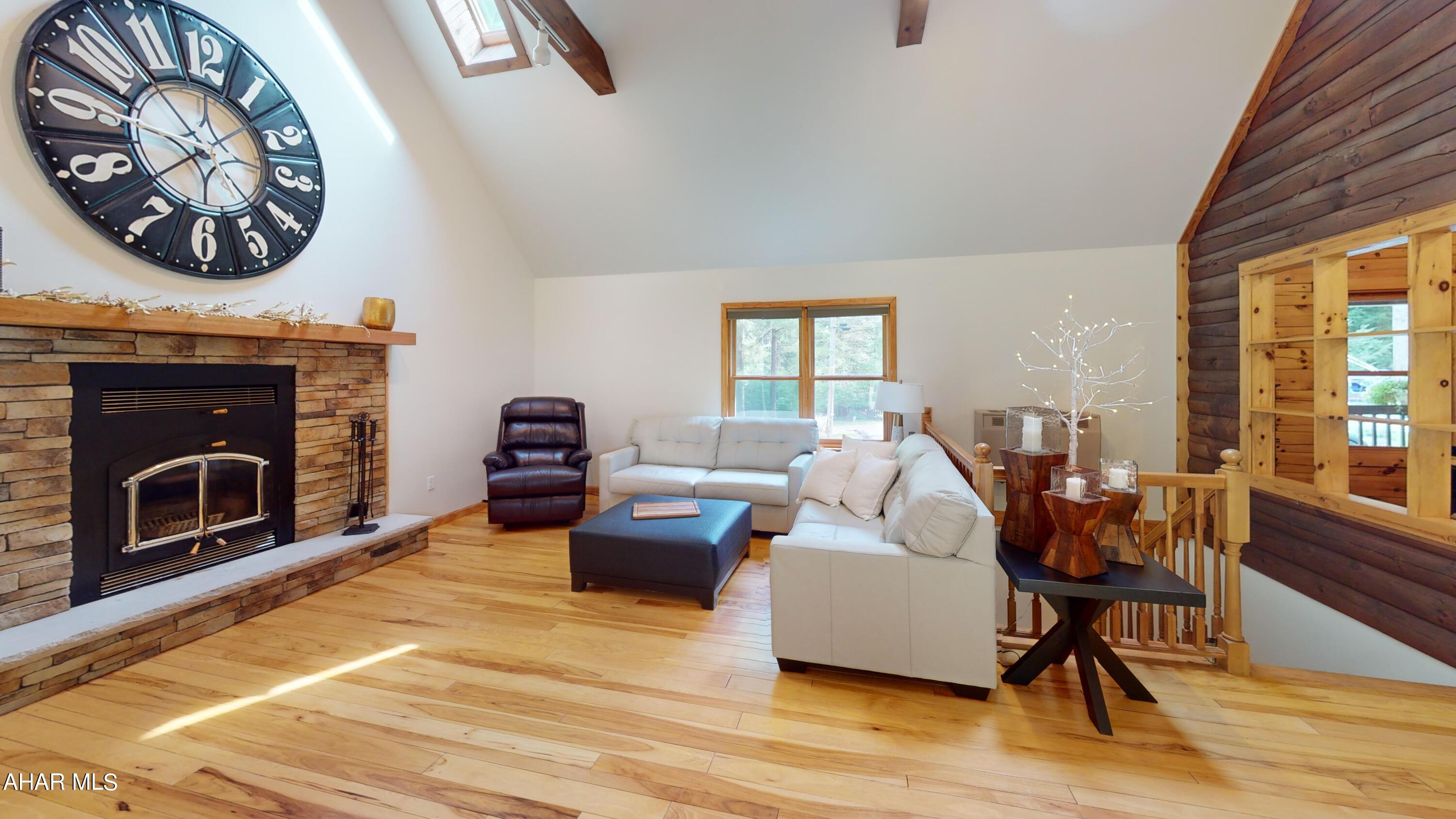 Glendale Yearound - Residential