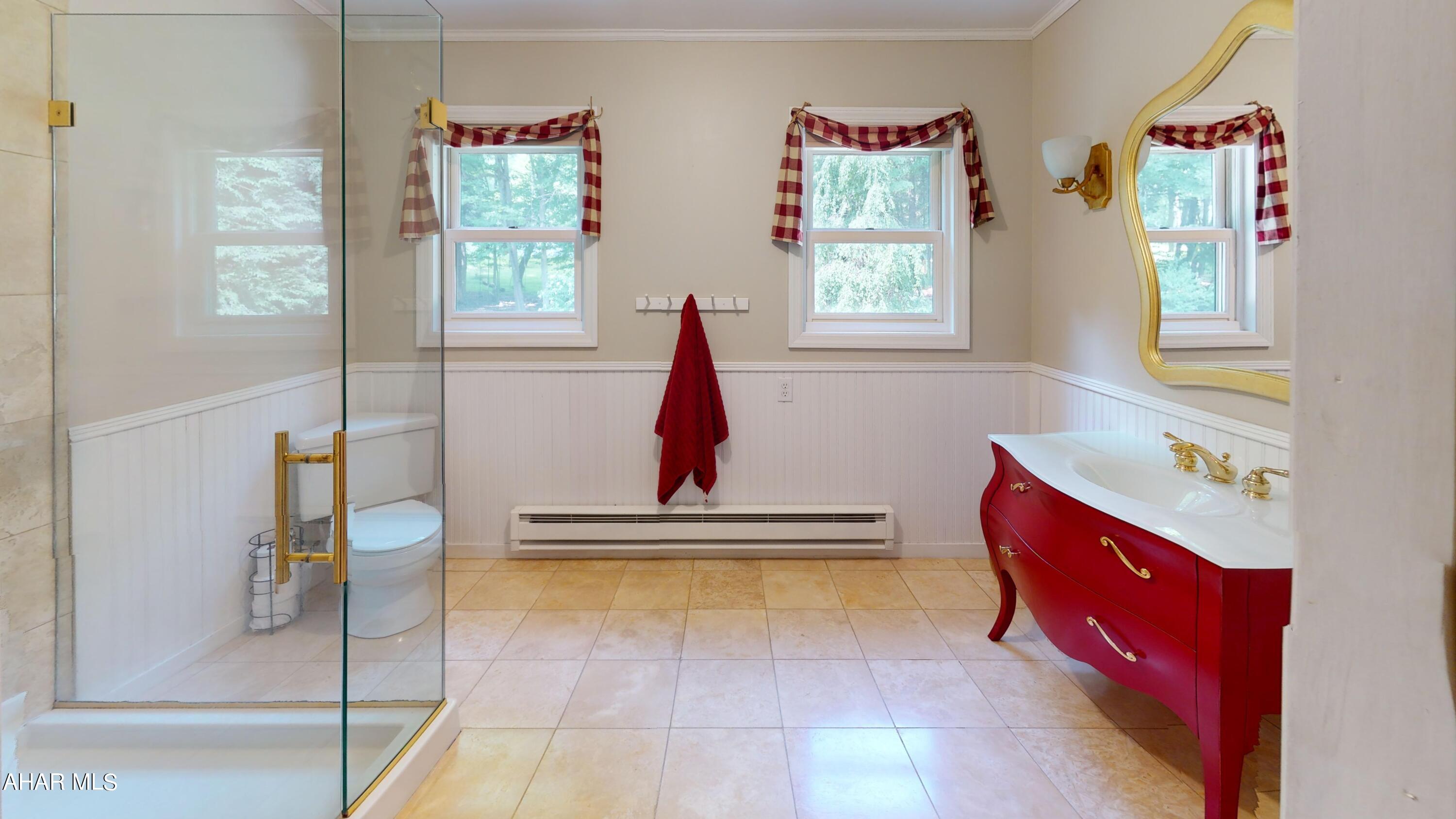 Glendale Yearound - Residential