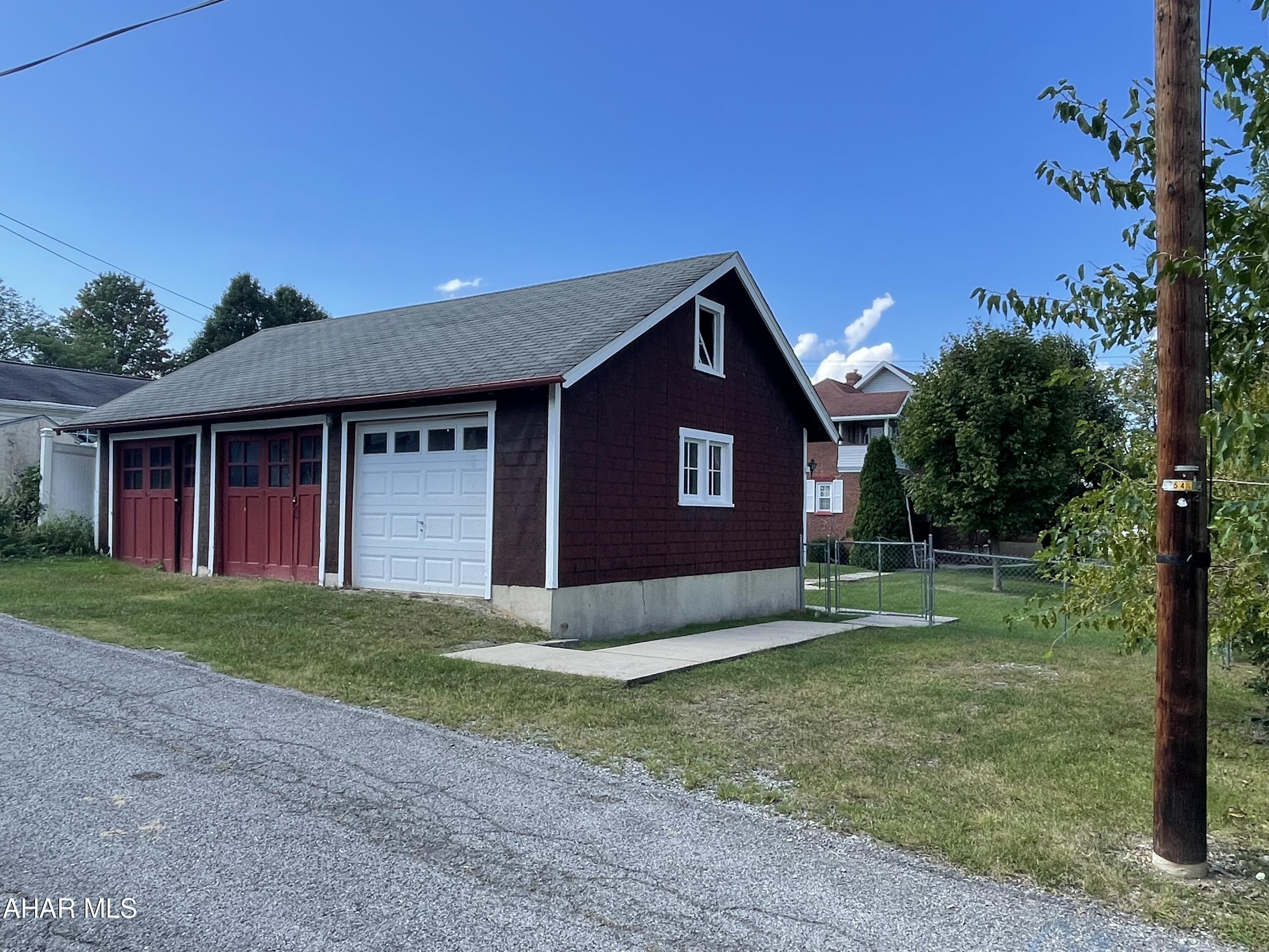 Hollidaysburg - Residential