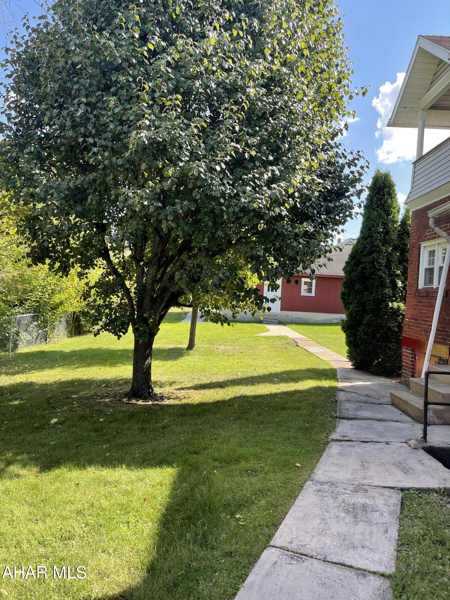 Hollidaysburg - Residential