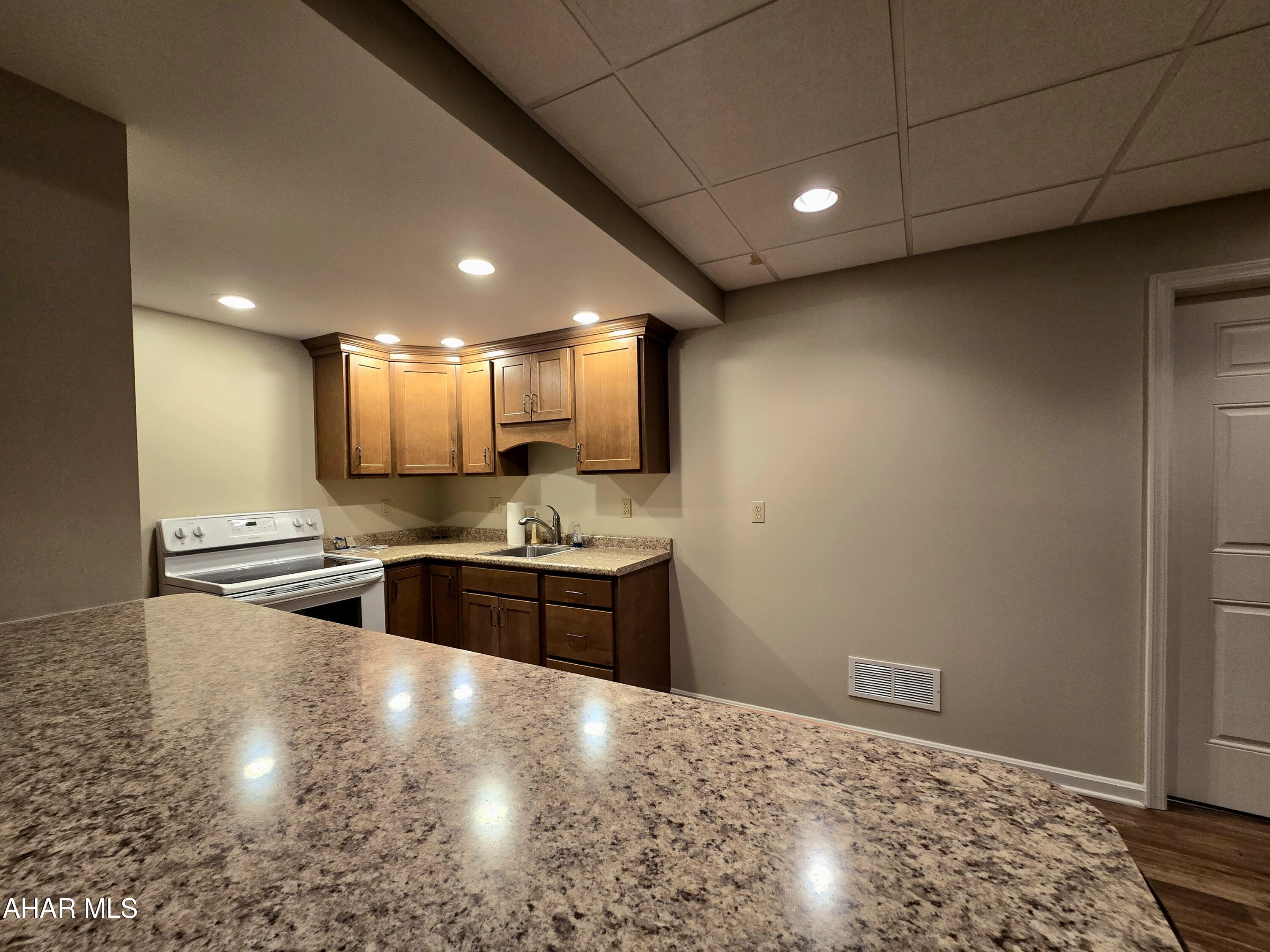 Fox Hollow - Residential