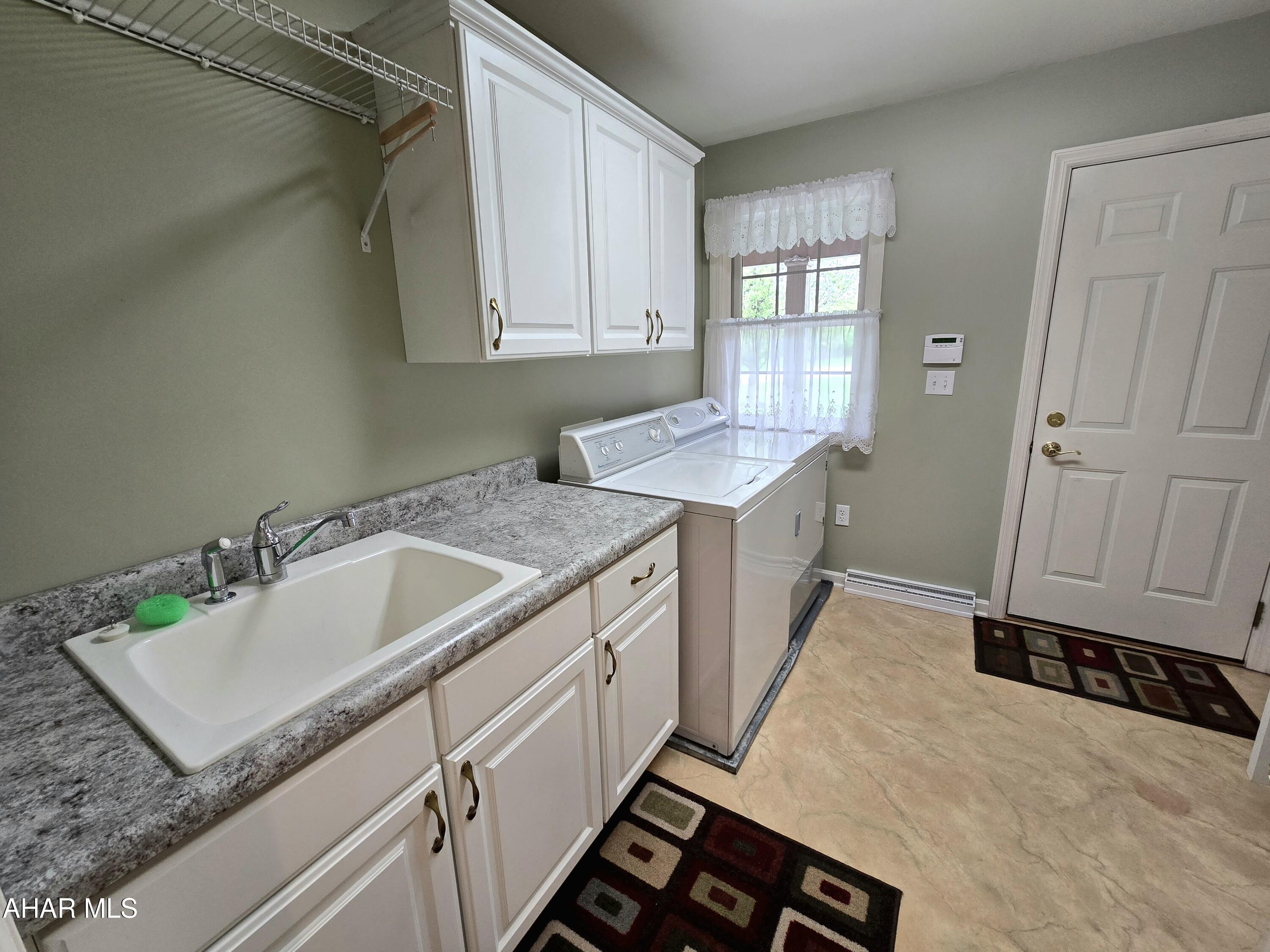 Fox Hollow - Residential