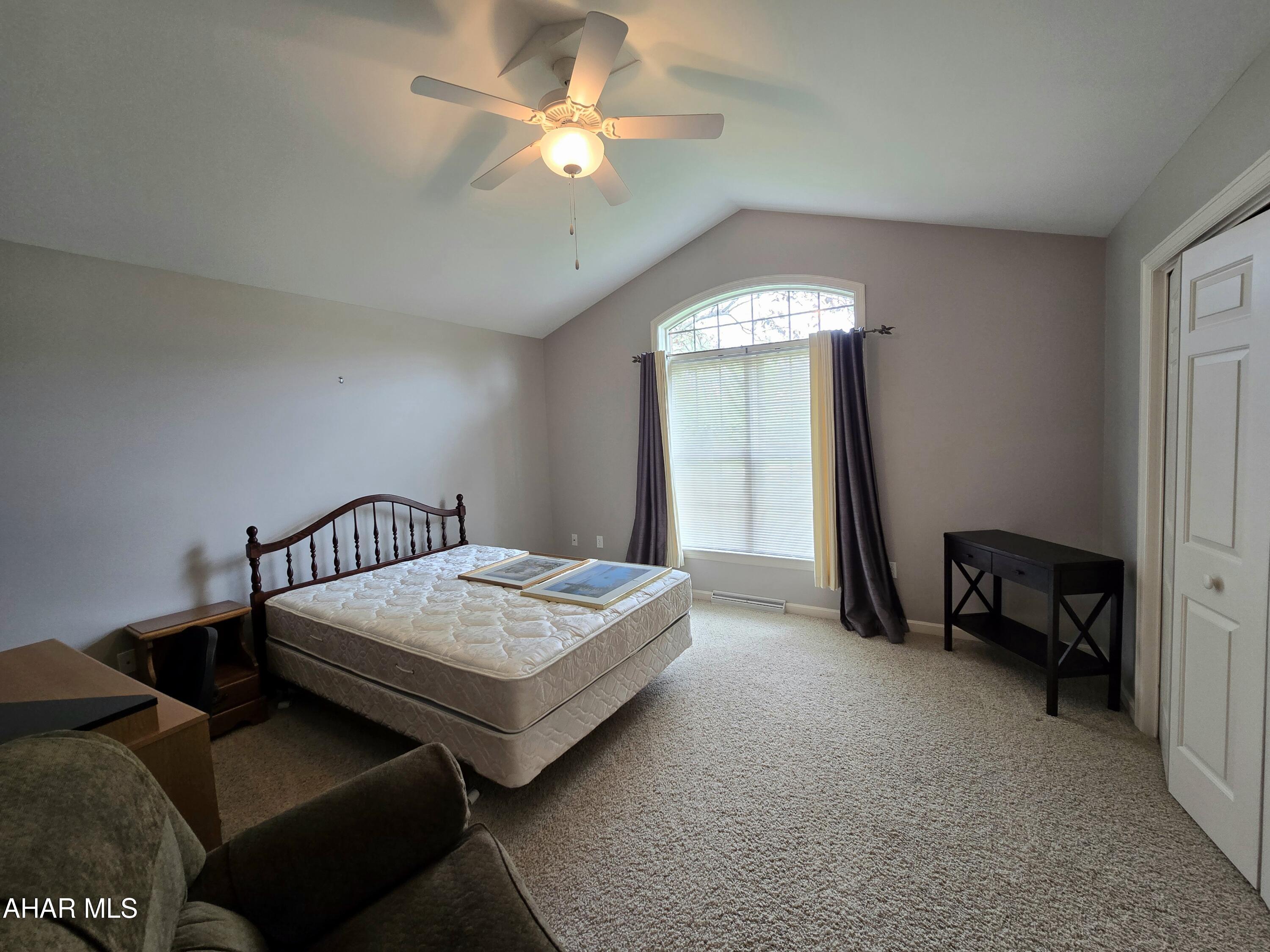 Fox Hollow - Residential