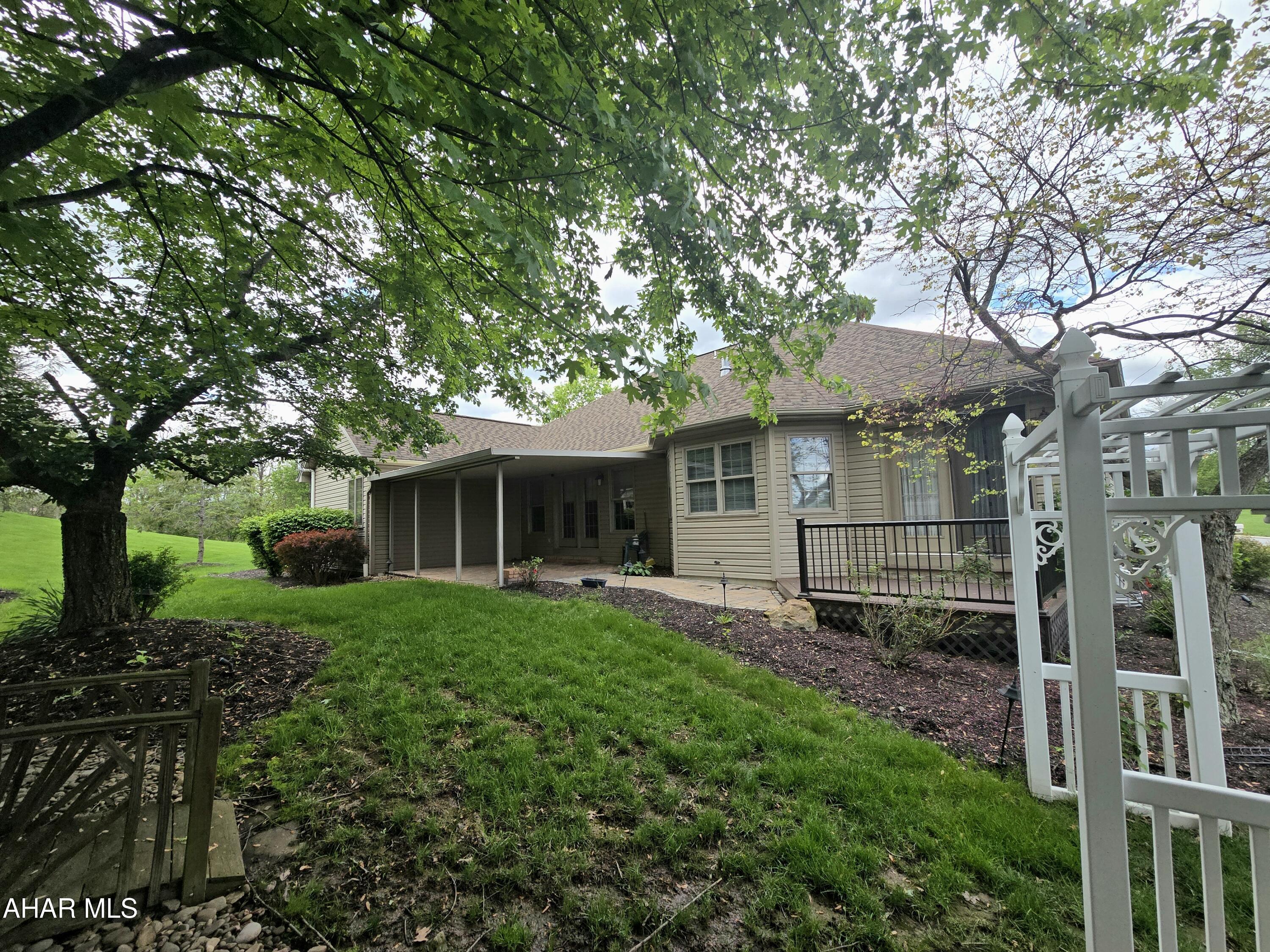 Fox Hollow - Residential