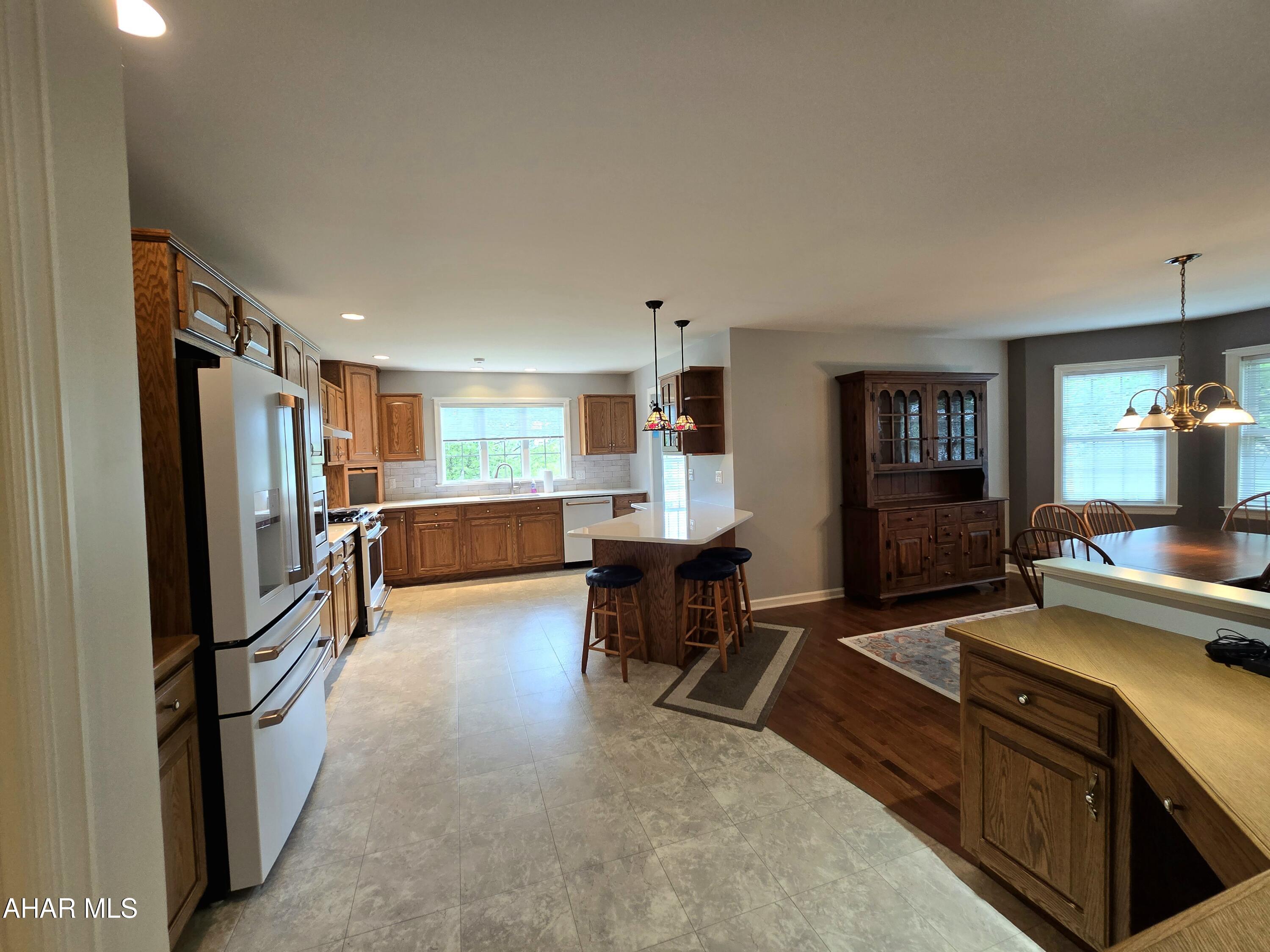 Fox Hollow - Residential