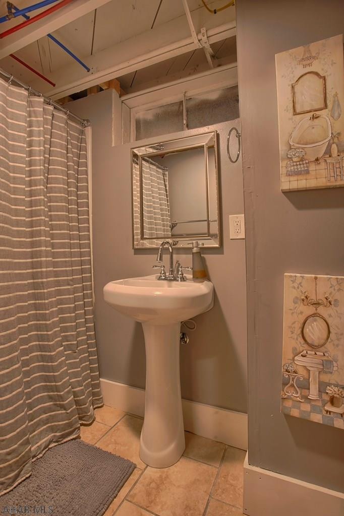 Hollidaysburg - Residential