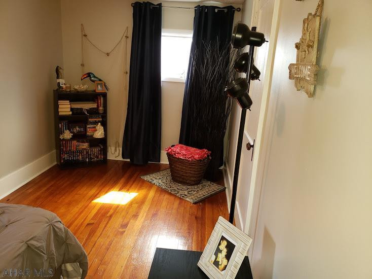 Juniata Gap - Residential