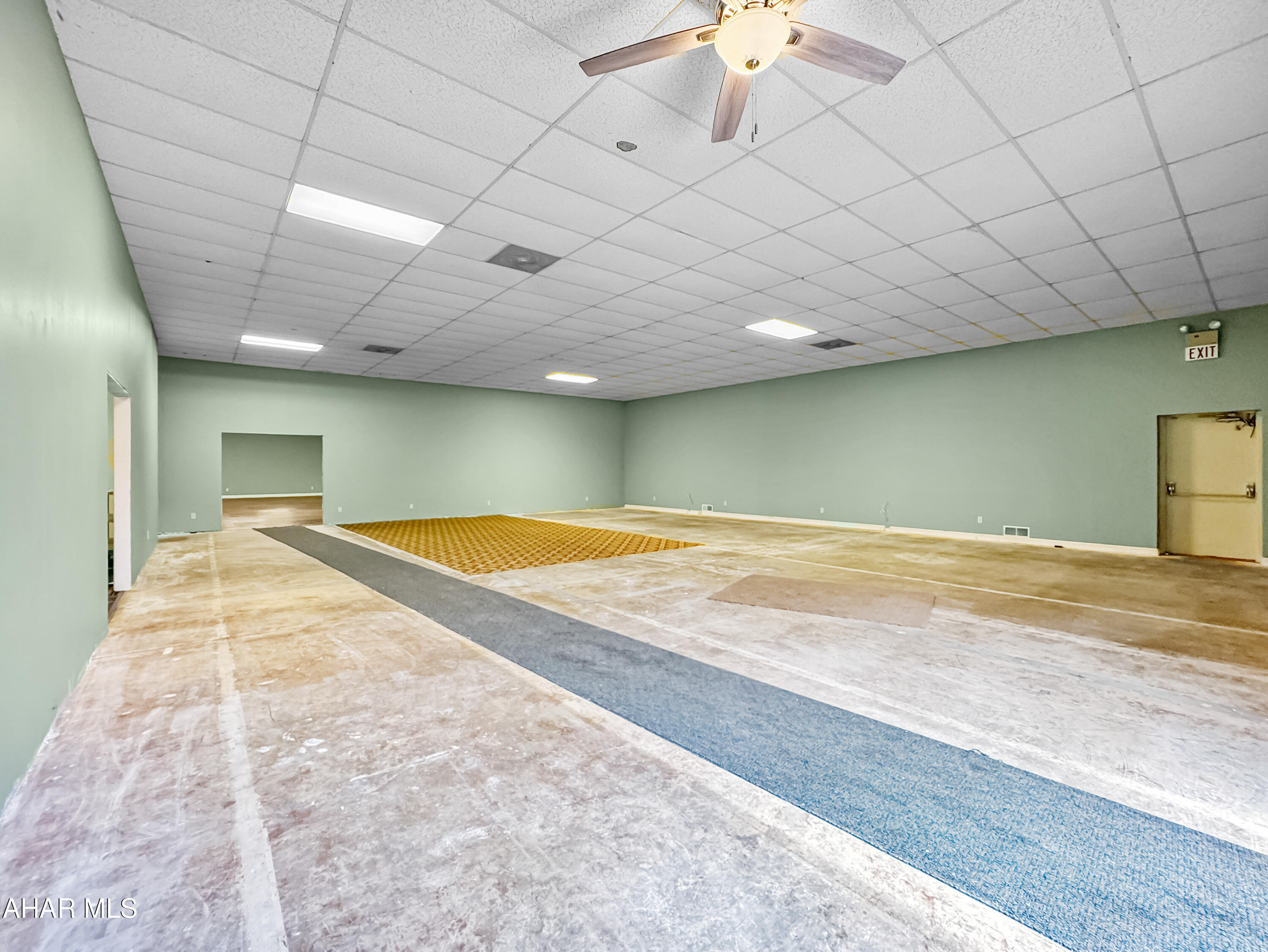 None - Commercial Lease