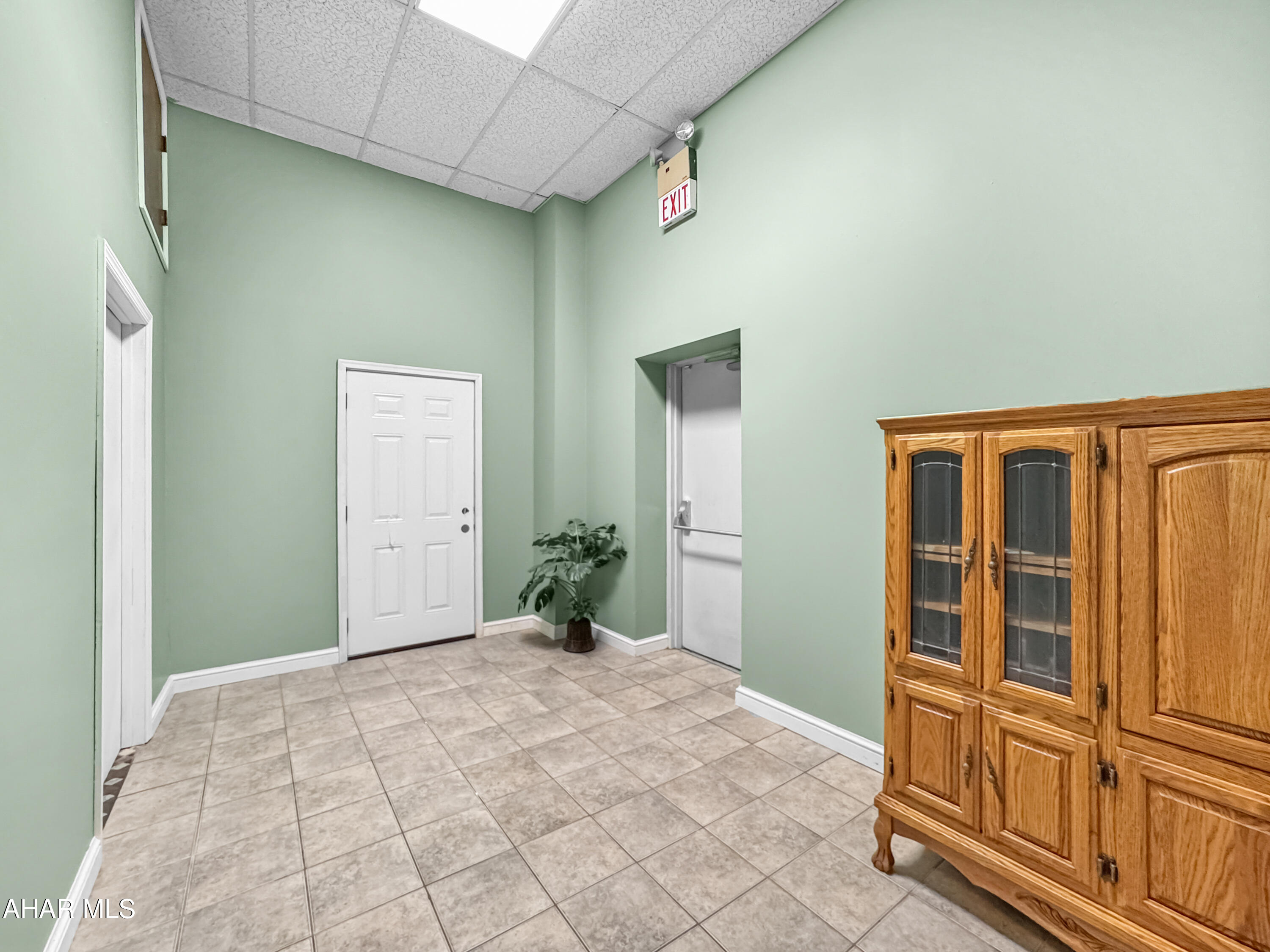 None - Commercial Lease