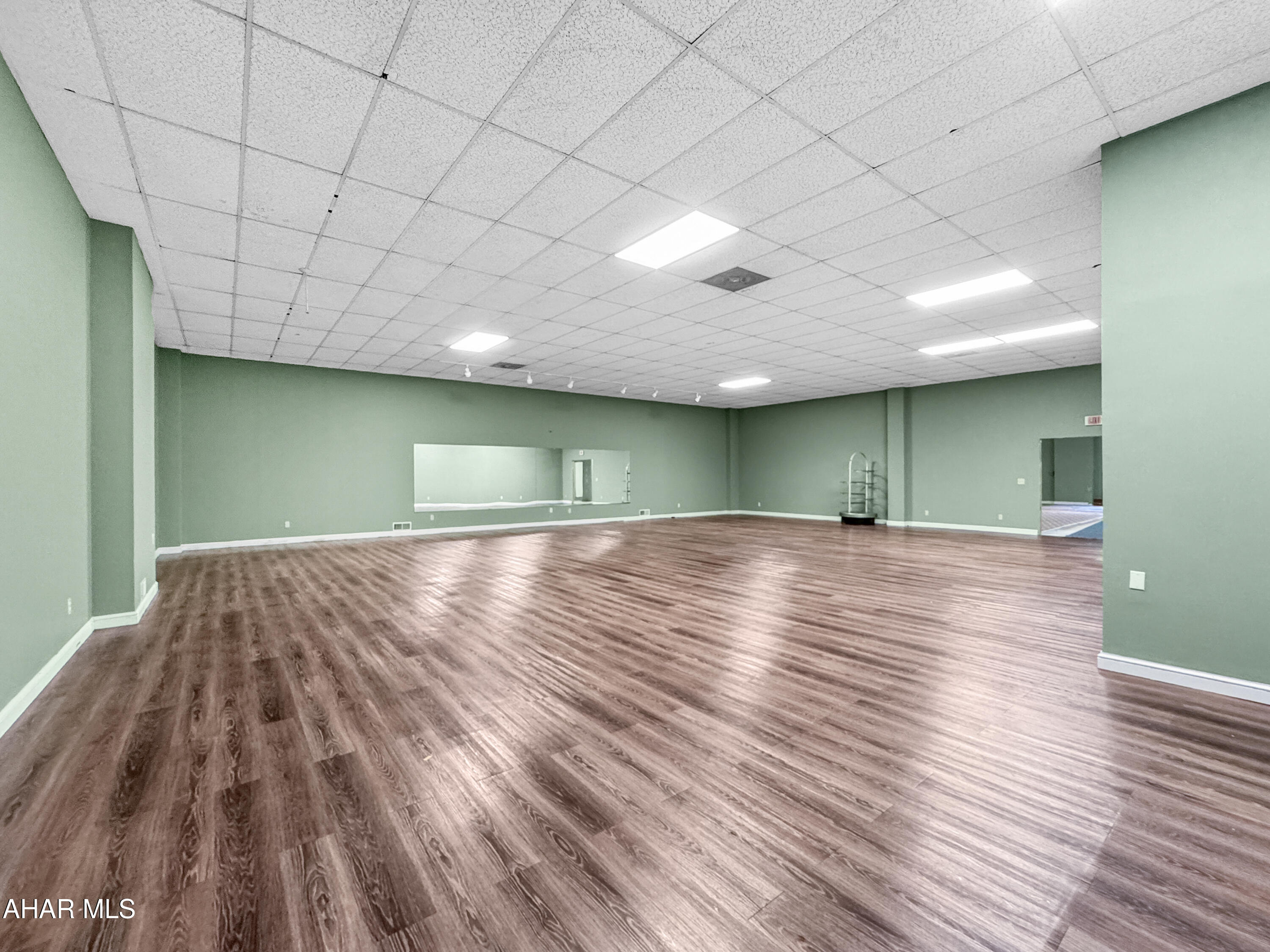 None - Commercial Lease