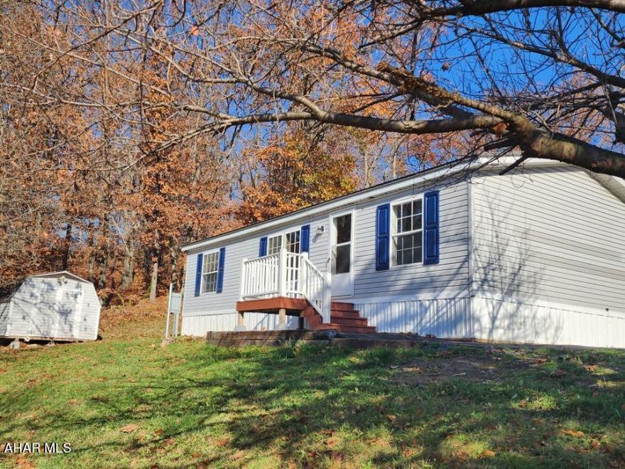 BACK ON MARKET is this beautiful 24x44 Skyline mobile home with built-in cabinets, newer Lifetime Warranty metal roof, newer propane furnace and central air unit.  $385/mo. lot rent includes trash removal. This is a mobile home on leased land, buyer required to complete leased land application.