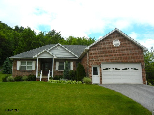 Castle Farm - Residential