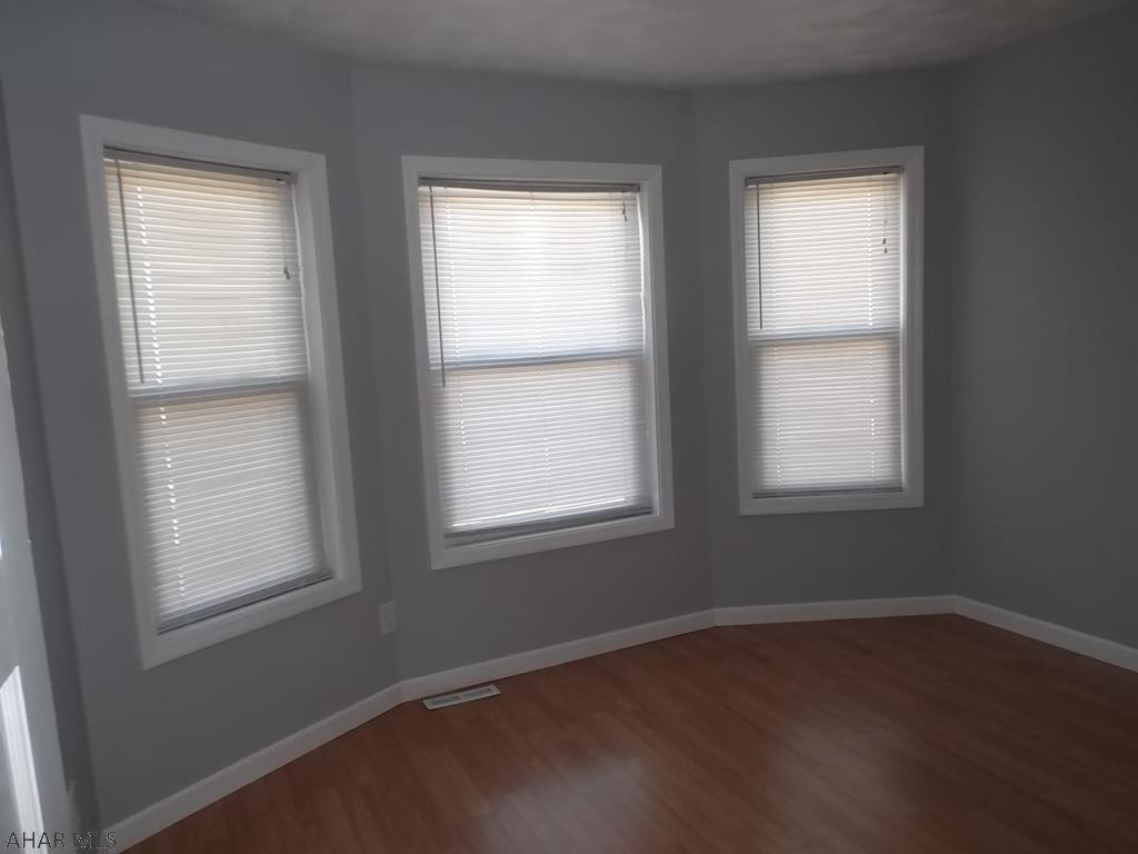 Juniata - Residential