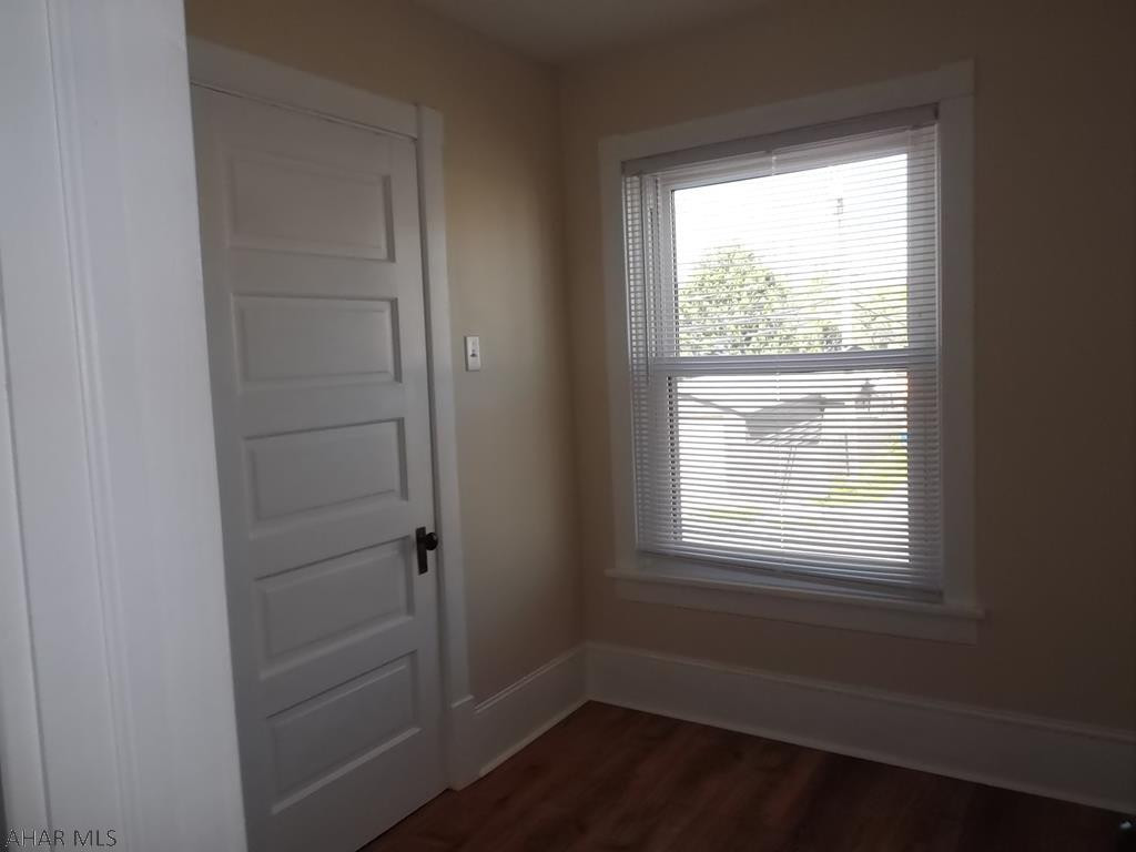 Juniata - Residential