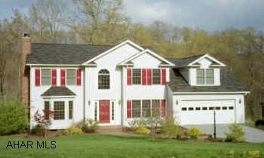 ROOM TO BREATHE - Large 2 story Hollidaysburg home on .8 acre. Huge cherry kitchen w/center island and Jennair cook top, 1st floor family room, living room w/fireplace, master suite w/whirlpool tub. Screened porch, level lot backs up to woods. Nearly every amenity imaginable. Will not dissapoint!