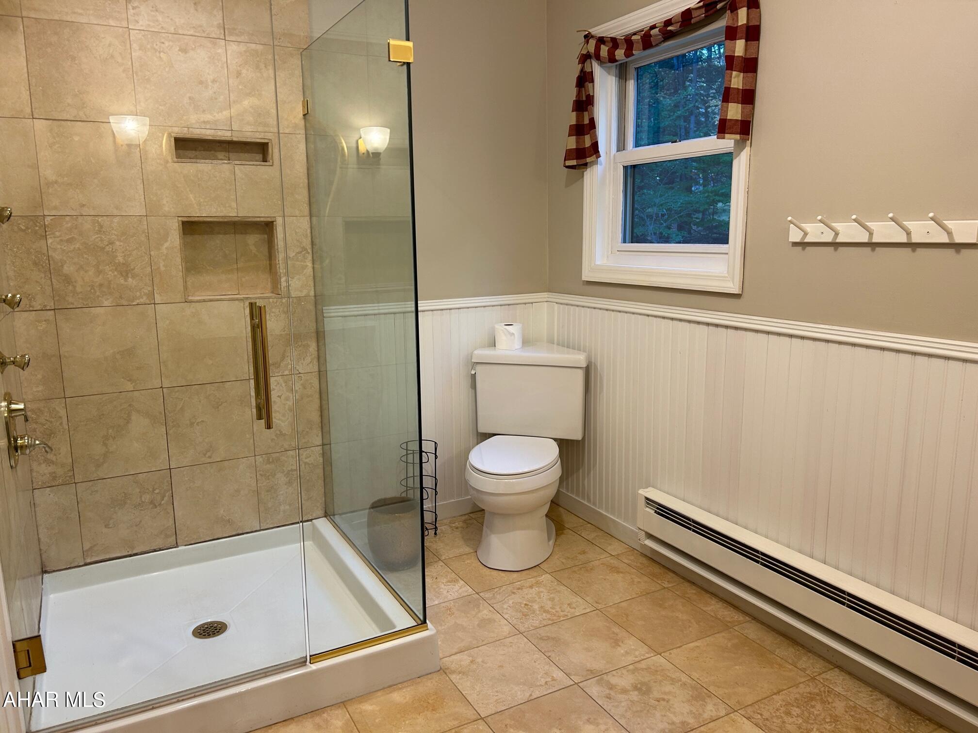 Glendale Yearound - Residential