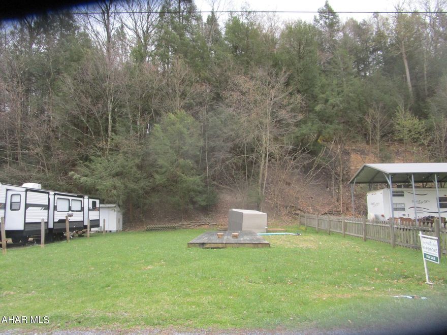 Vacant campsite located in Glendale Yearound. Shed and deck on site. Water, sewer, and electric. Internet, cable and telephone available. Glendale Yearound is a gated community located minutes from Glendale Lake and Prince Gallitzin State Park.
