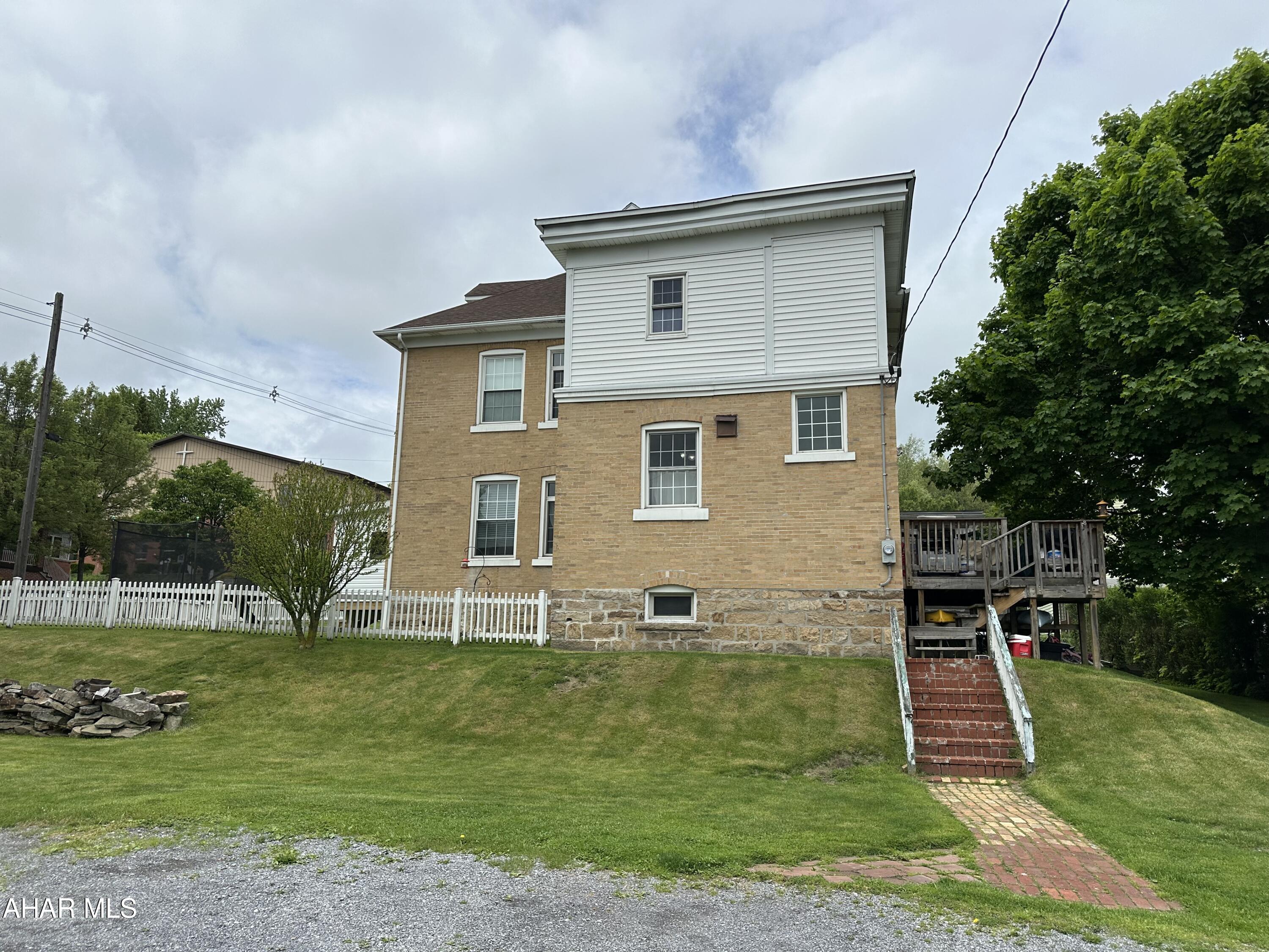 Unknown - Residential