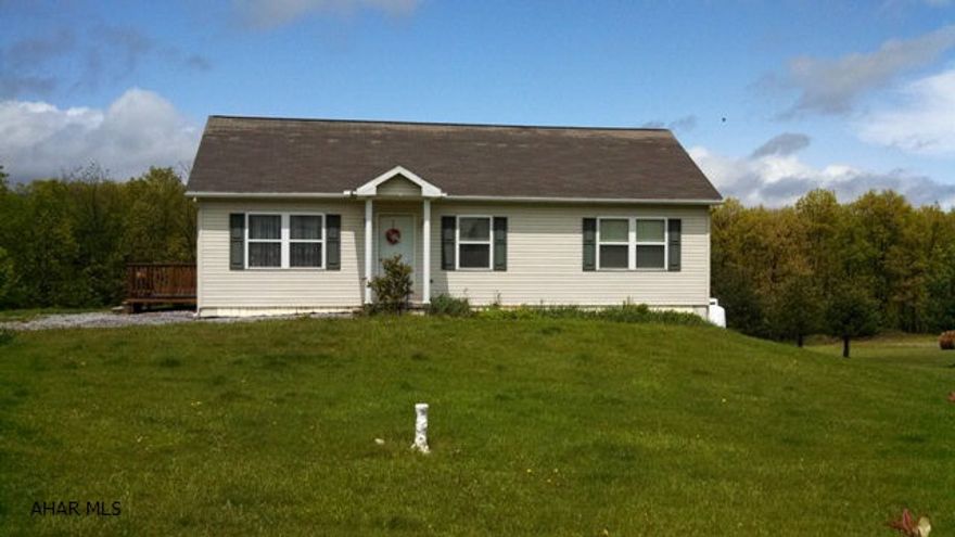 Newer Ranch Home. Well maintained, nice front yard, easy access and private, with views. Good hunting, would be great to raise kids or retire. Need to see!