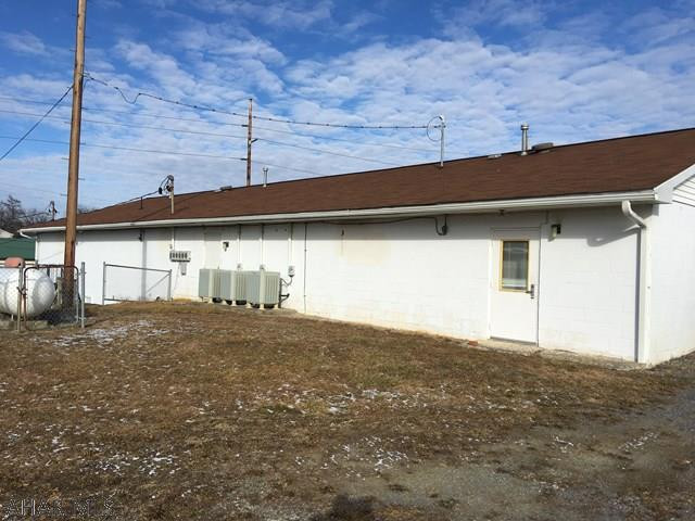 Unknown - Commercial Sale