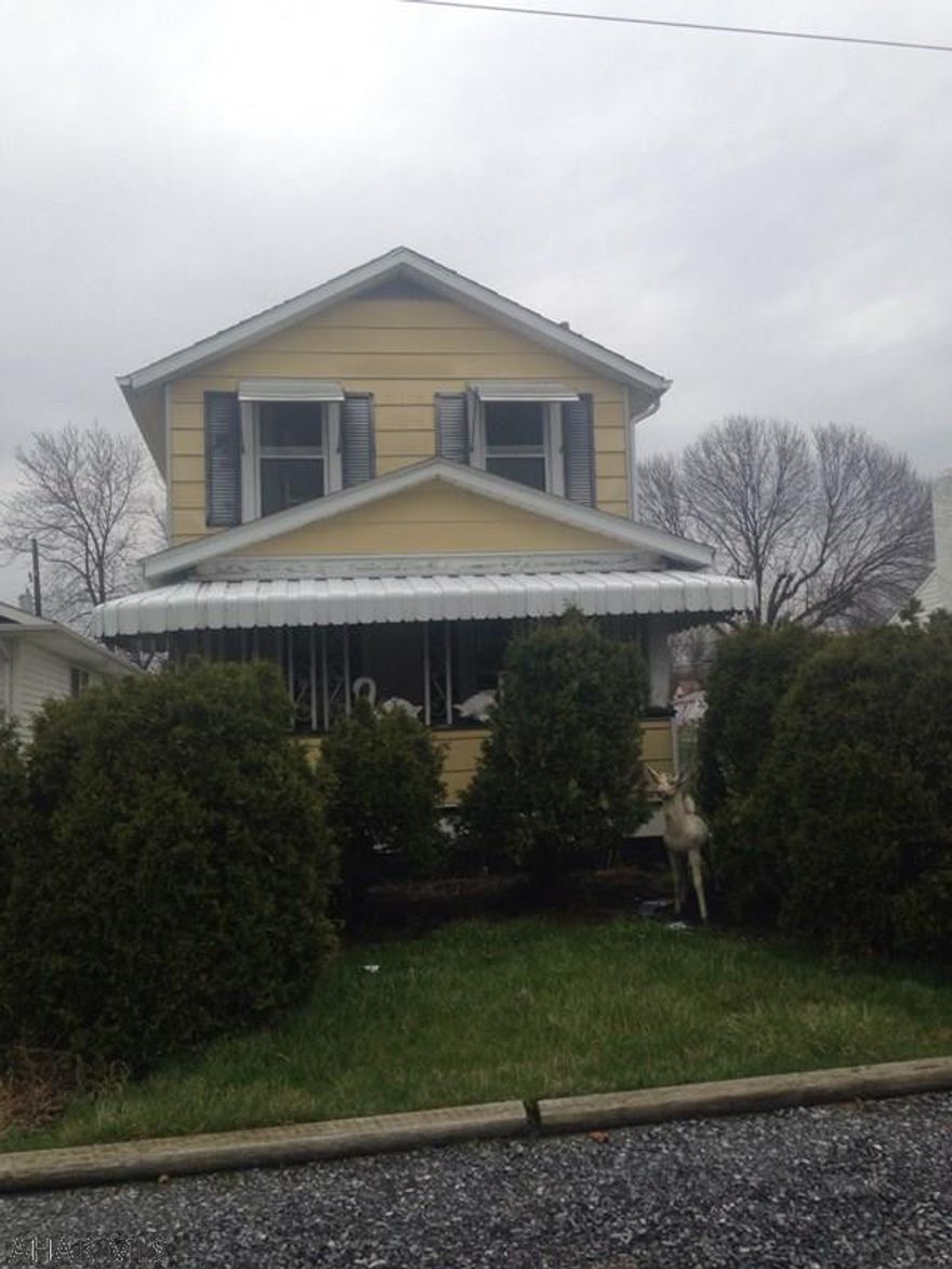 Great starter with lots of potential. Home needs some TLC, but mechanics are good.