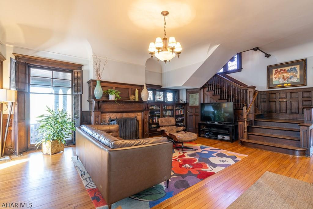 Hollidaysburg - Residential