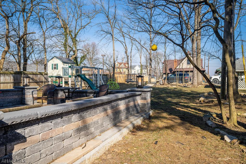 Hollidaysburg - Residential