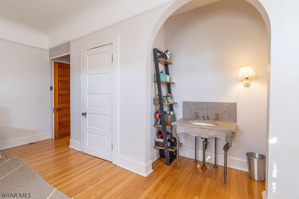 Hollidaysburg - Residential