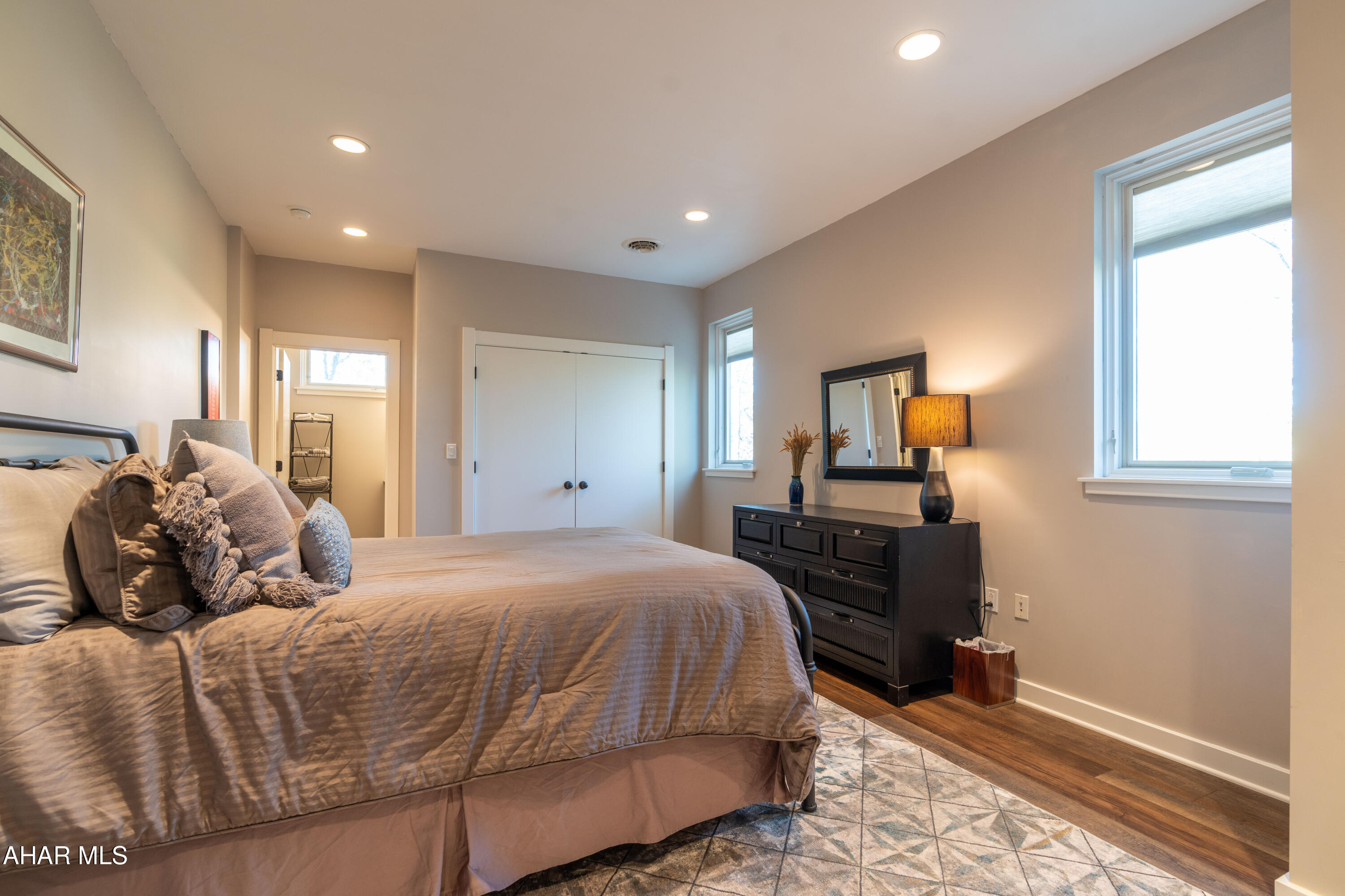 Fox Hollow - Residential