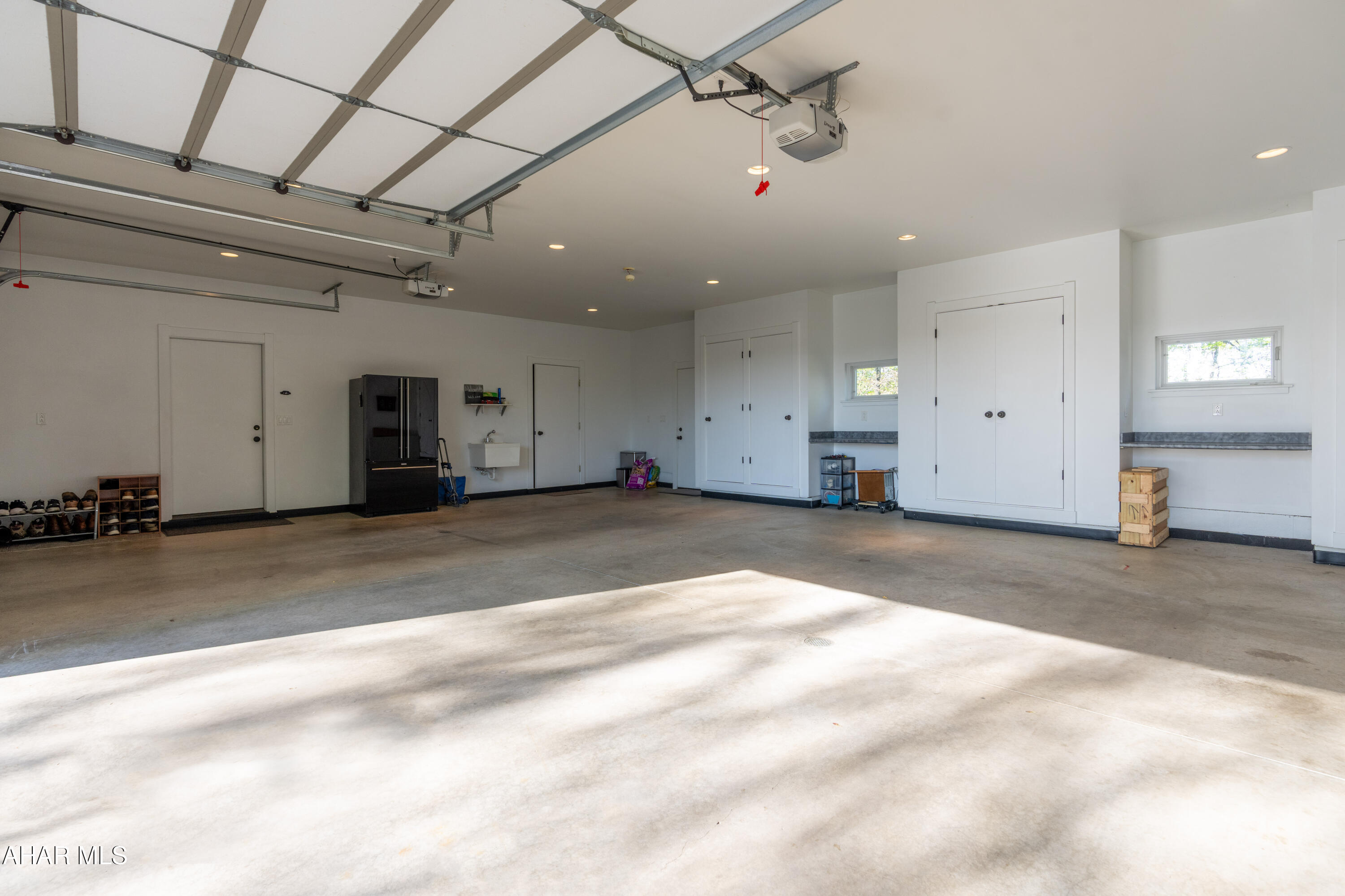 Fox Hollow - Residential