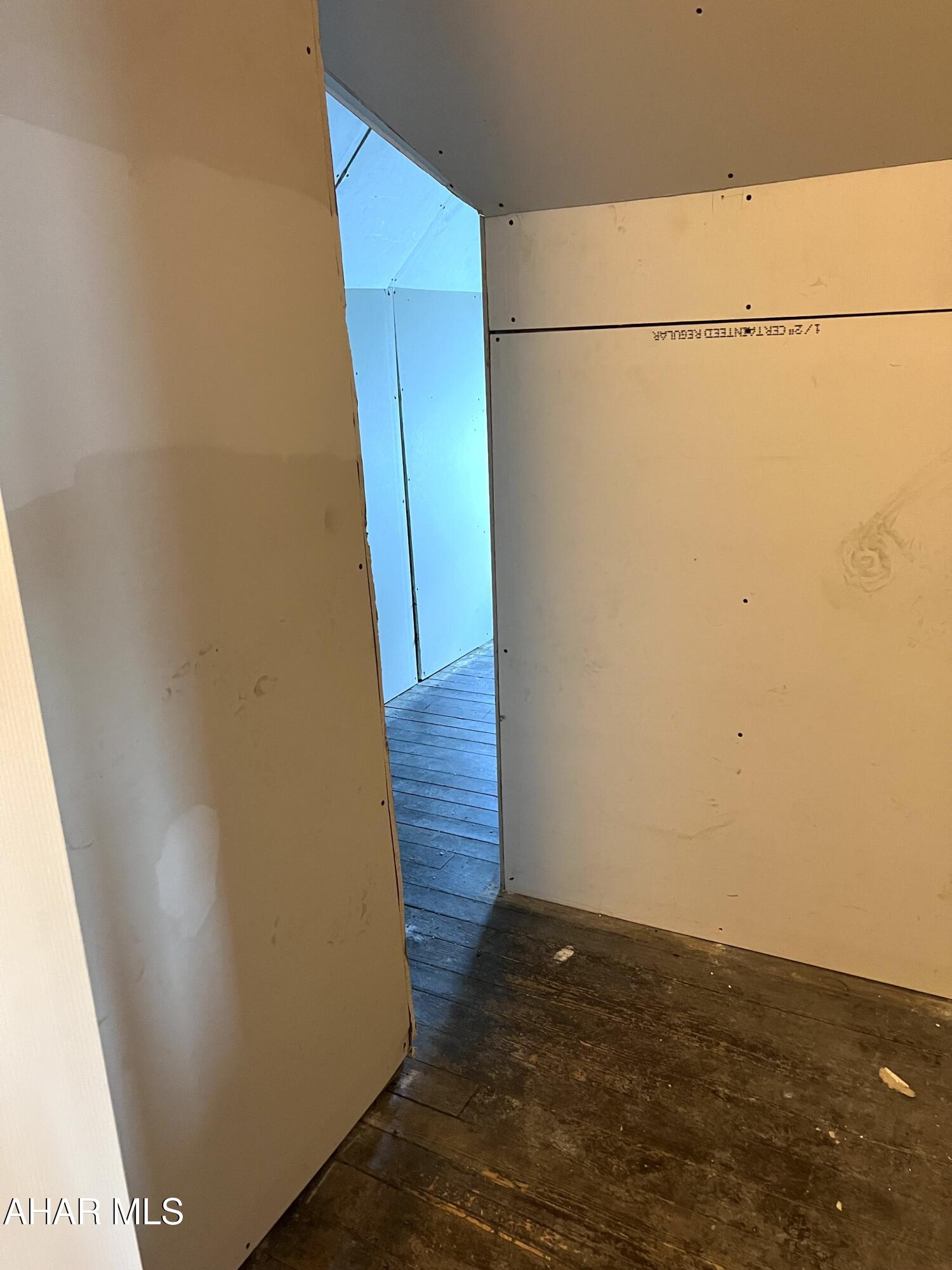 Juniata Gap - Residential